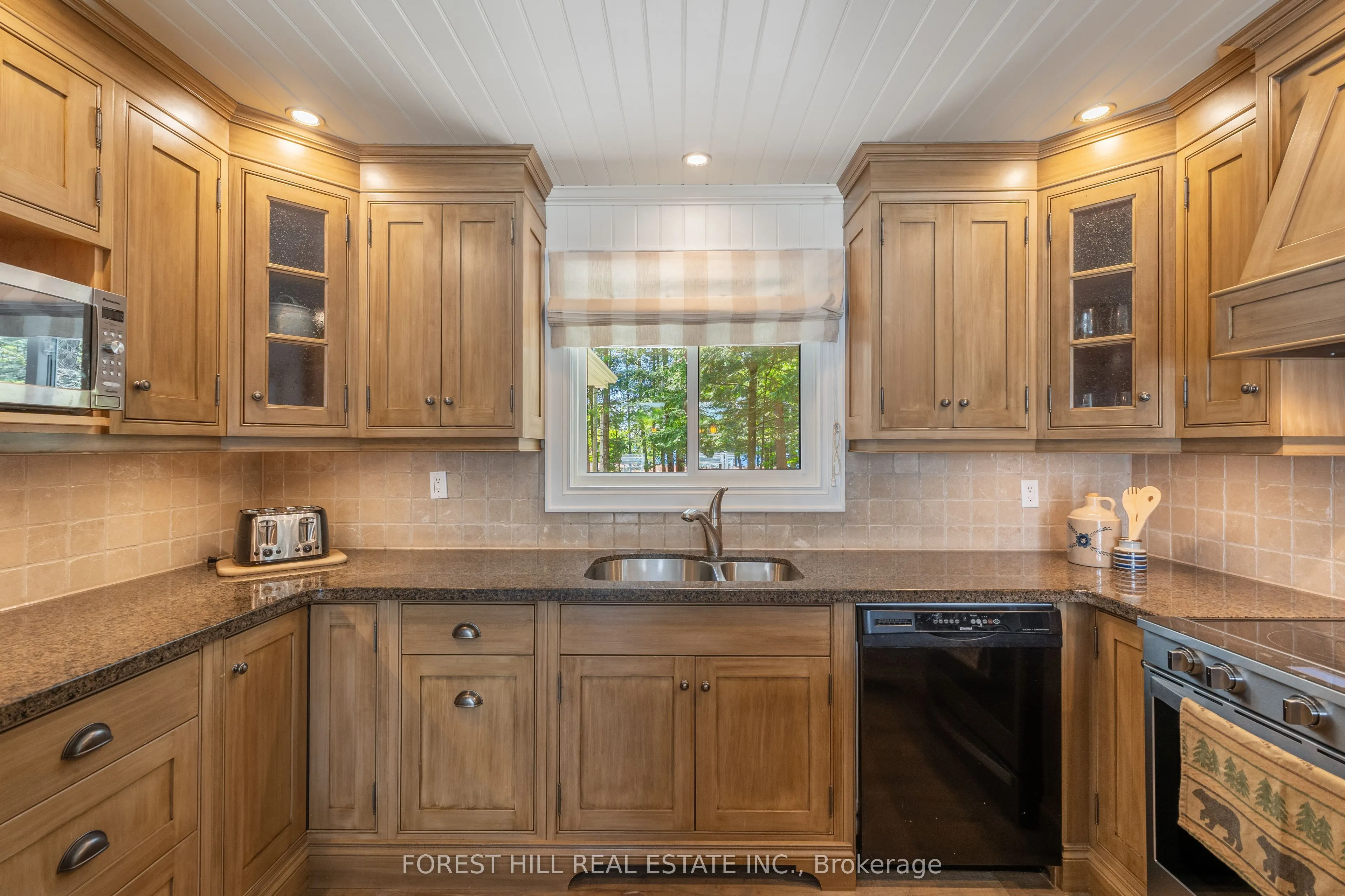 1116 Sagamo Boulevard