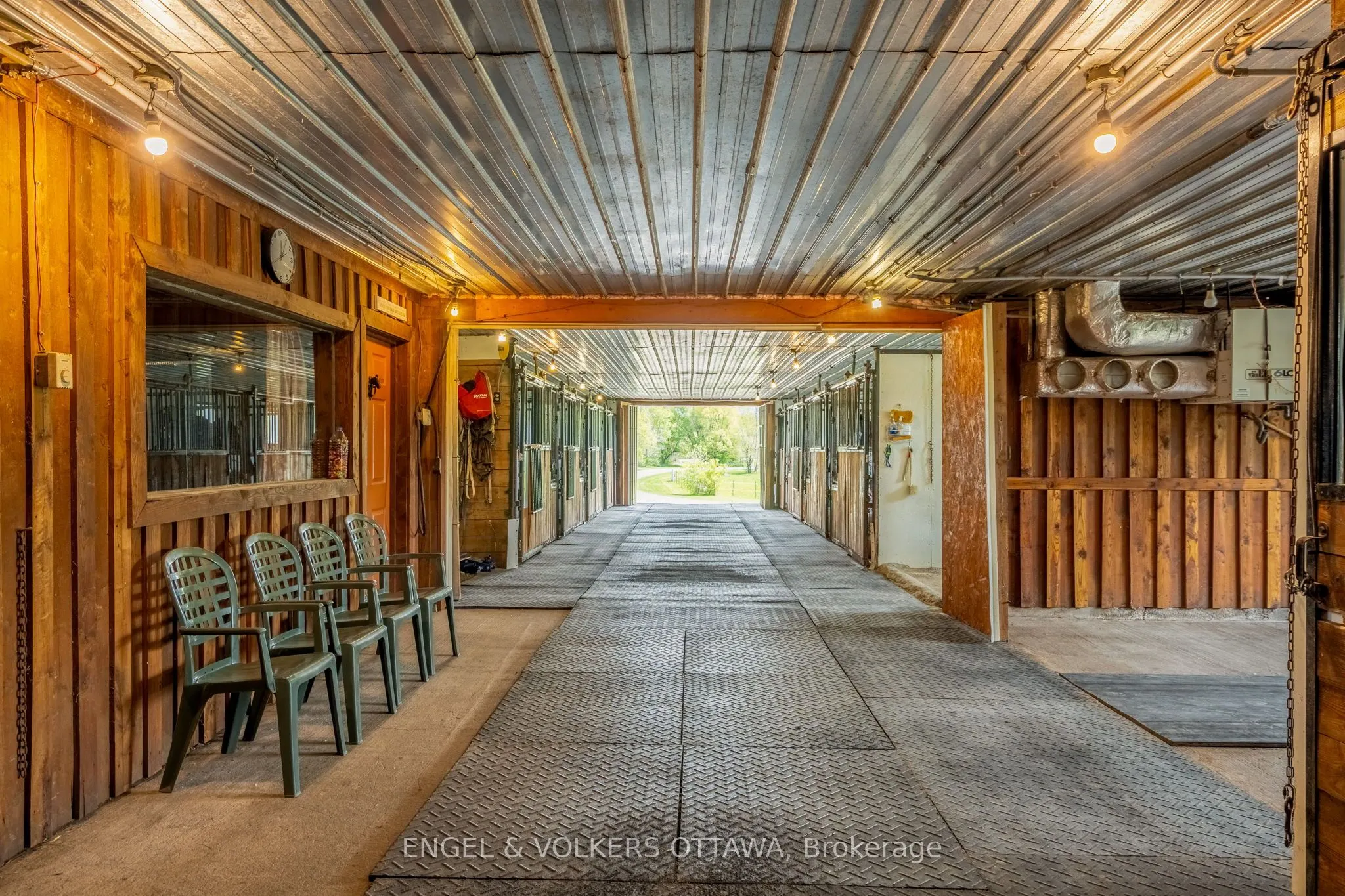 2867 Stagecoach Road