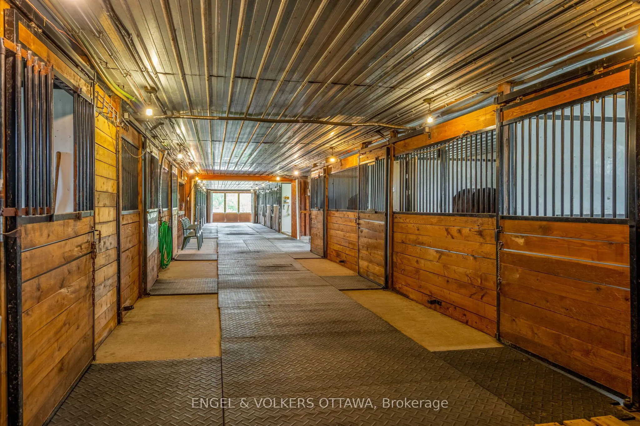 2867 Stagecoach Road