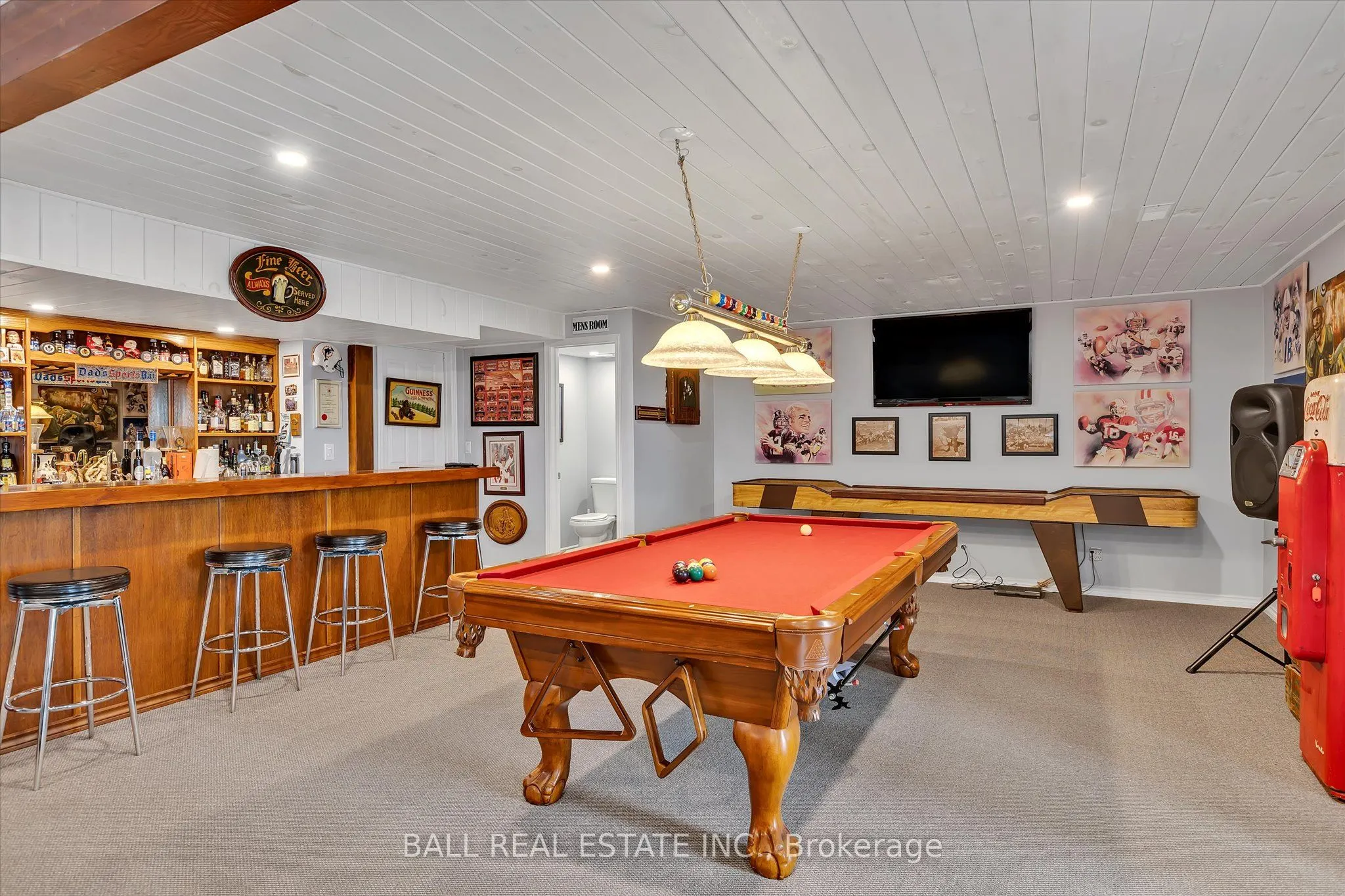 110 Lakeview Drive