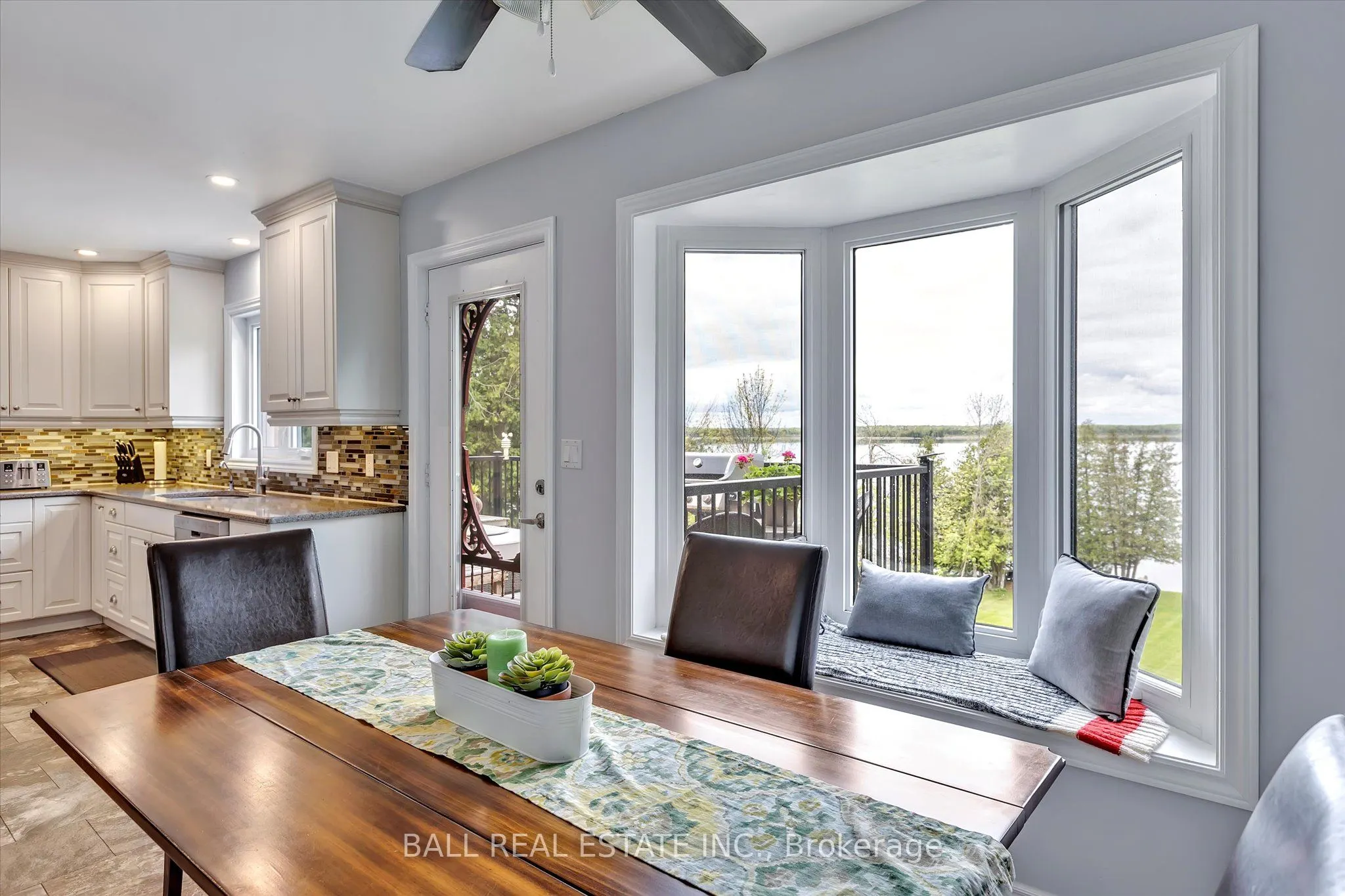 110 Lakeview Drive