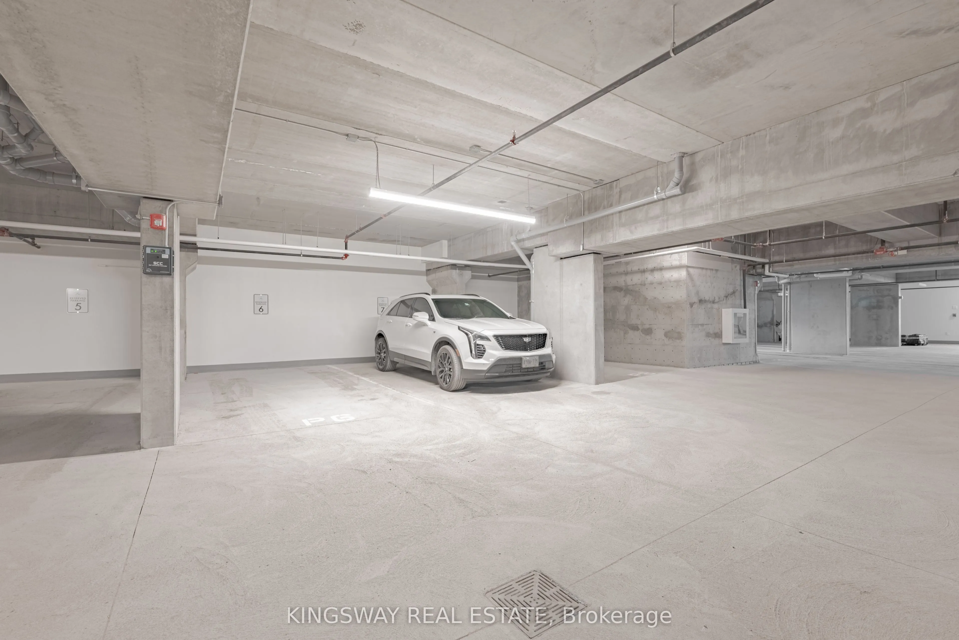 19B West Street N #303