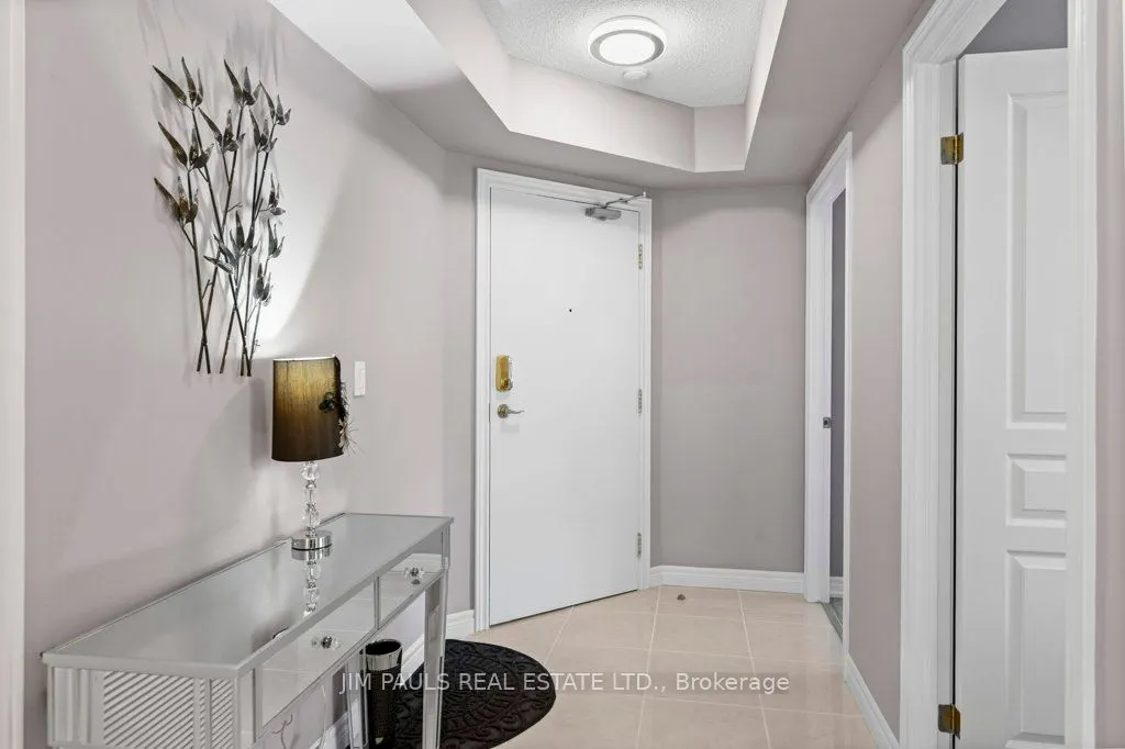 77 Governors Road, #306