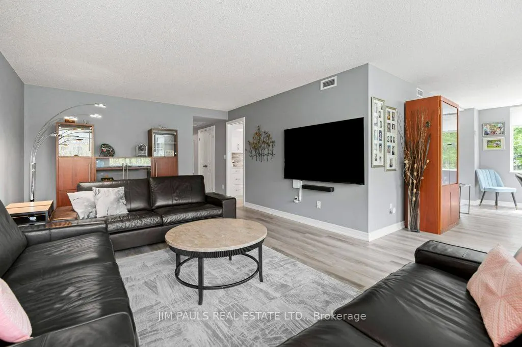 77 Governors Road, #306