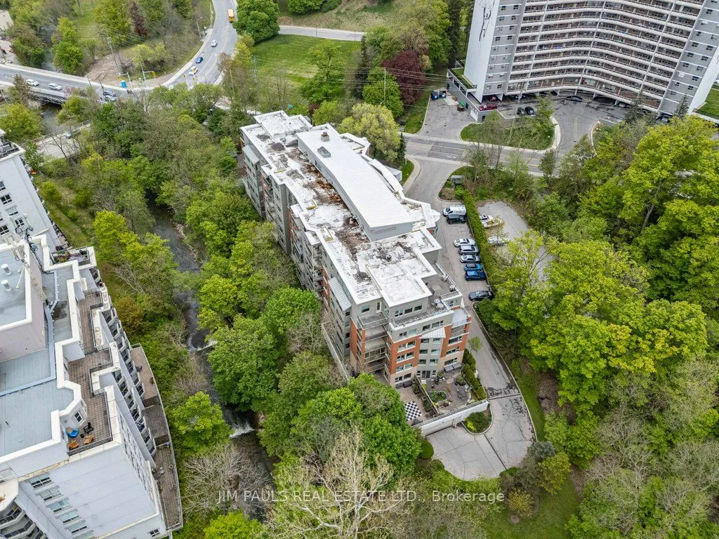 77 Governors Road, #306
