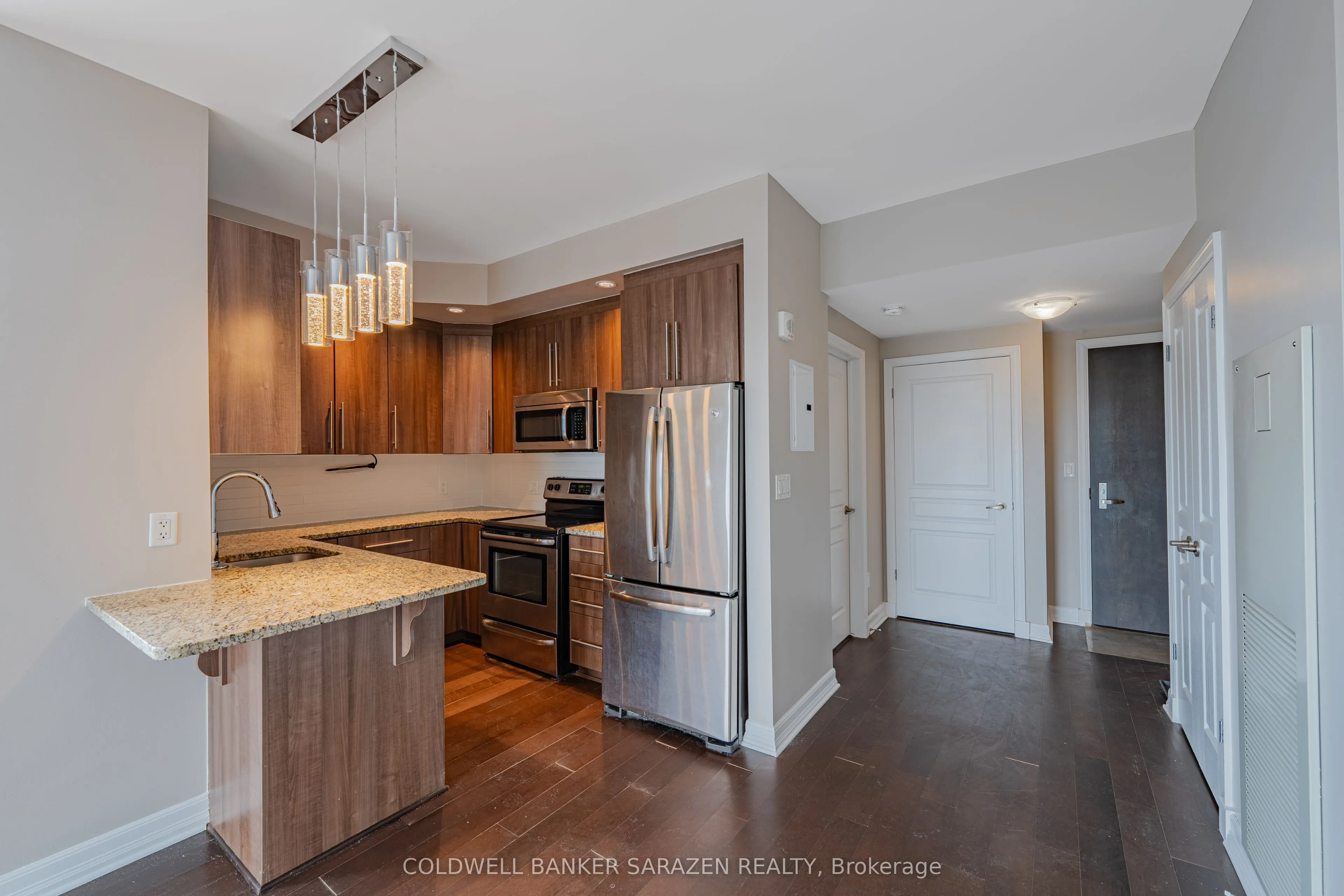 238 Besserer Street, #1015