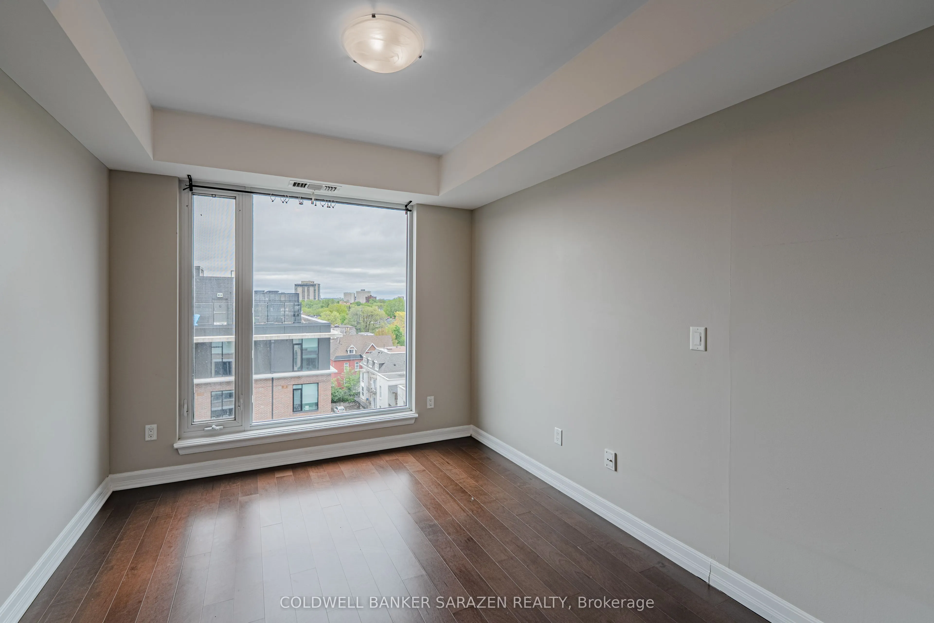238 Besserer Street, #1015