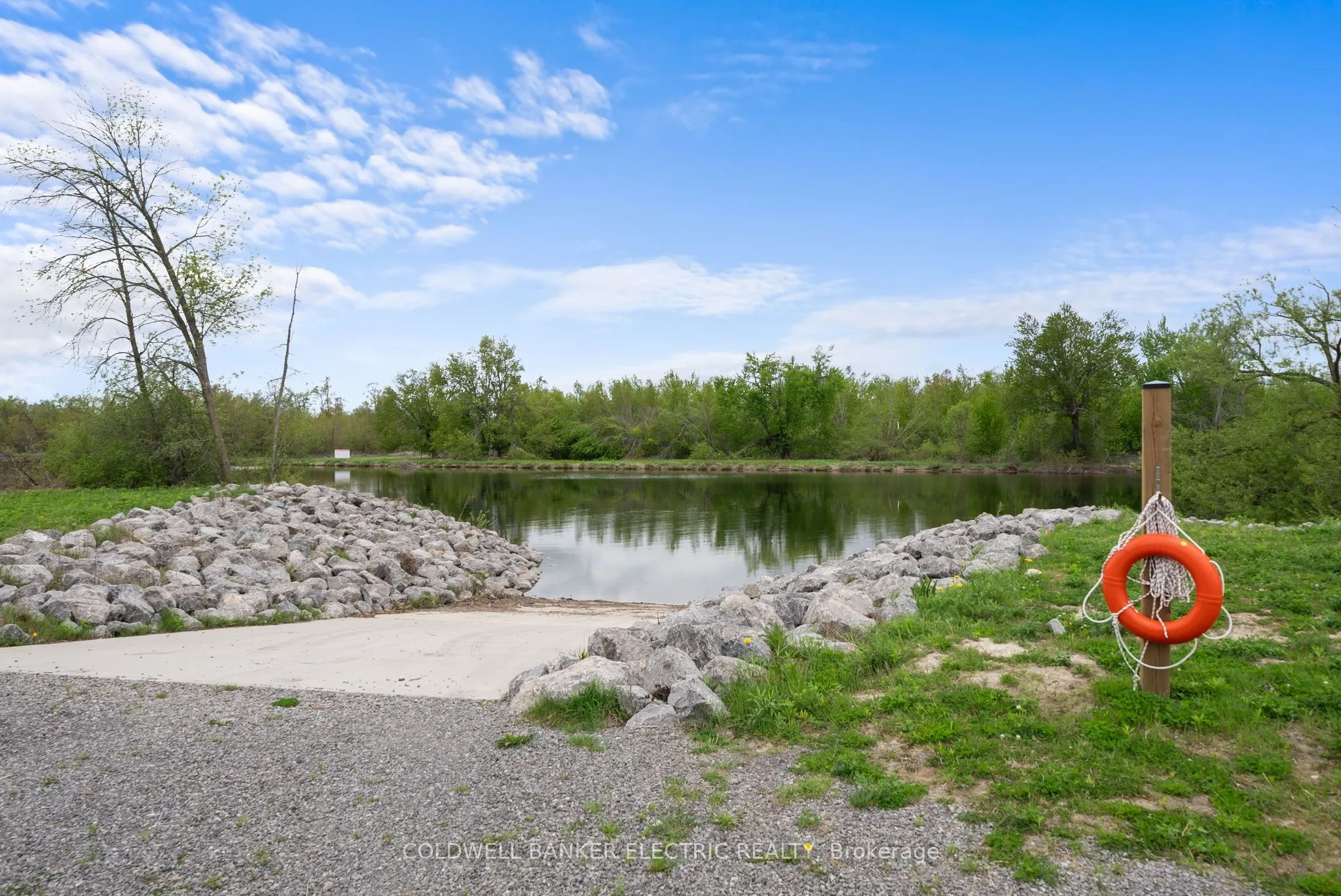 11 Golden Meadows Drive, #31