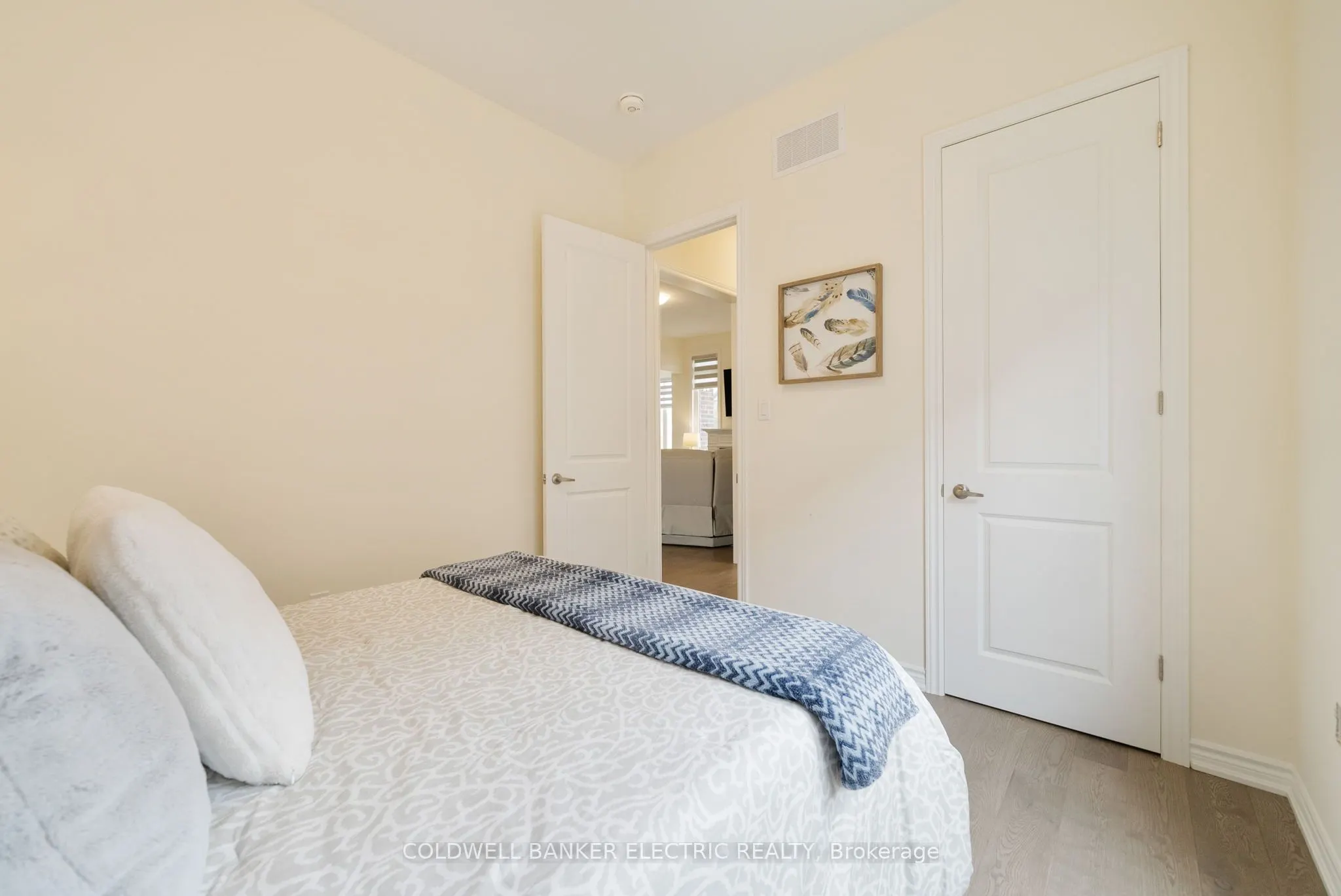 11 Golden Meadows Drive, #31