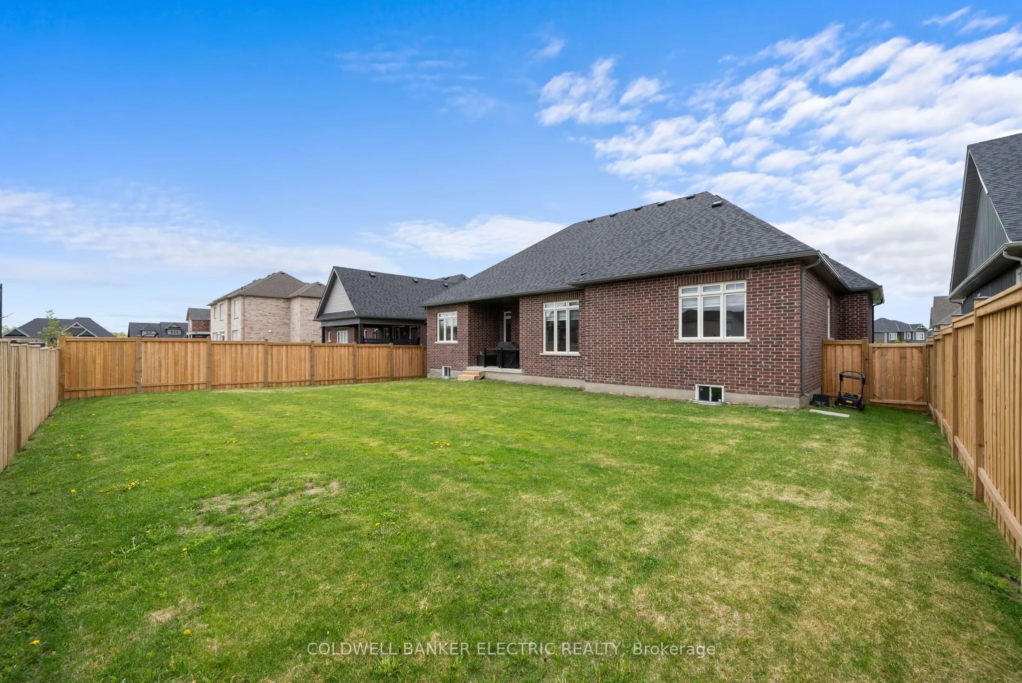 11 Golden Meadows Drive, #31