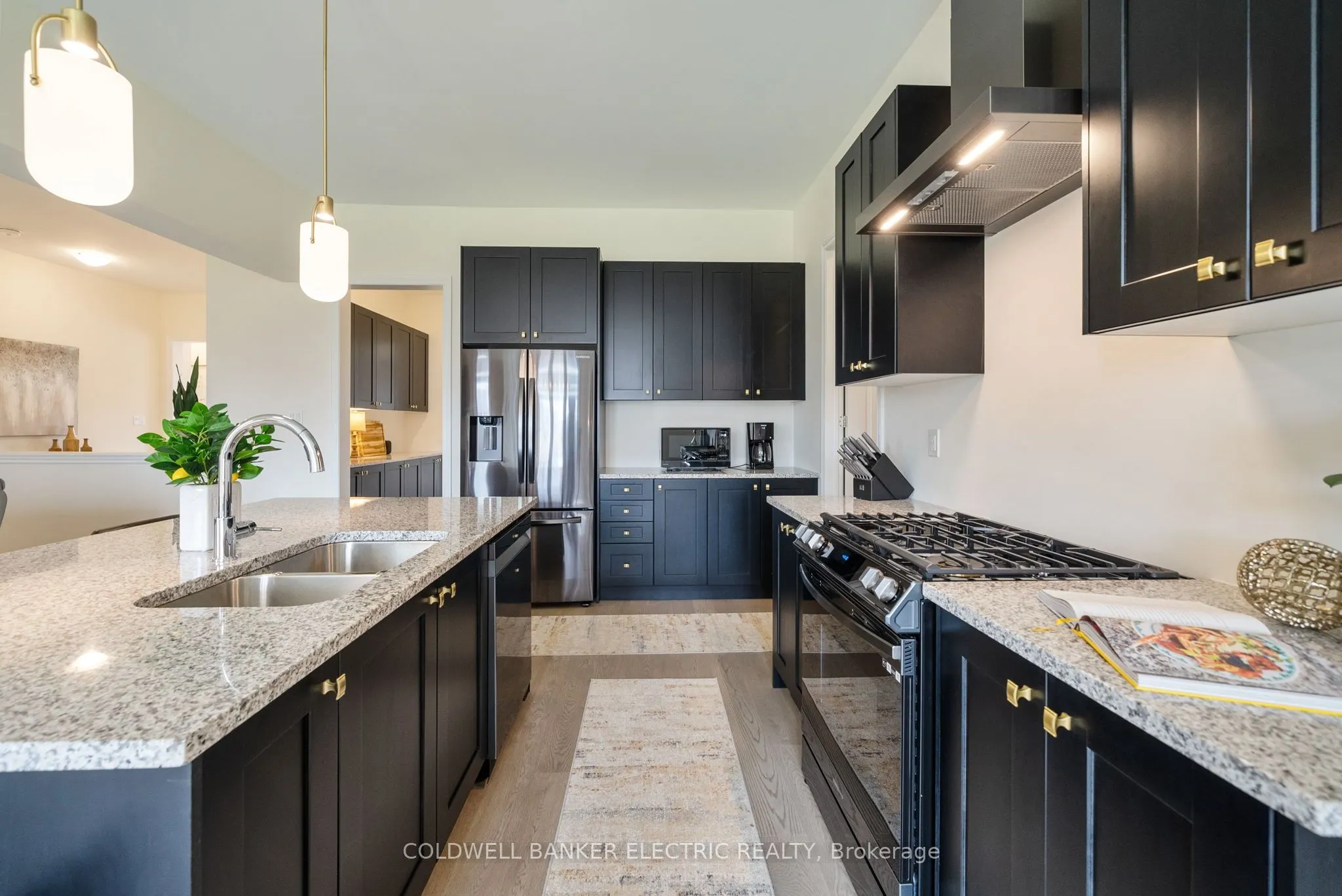 11 Golden Meadows Drive, #31