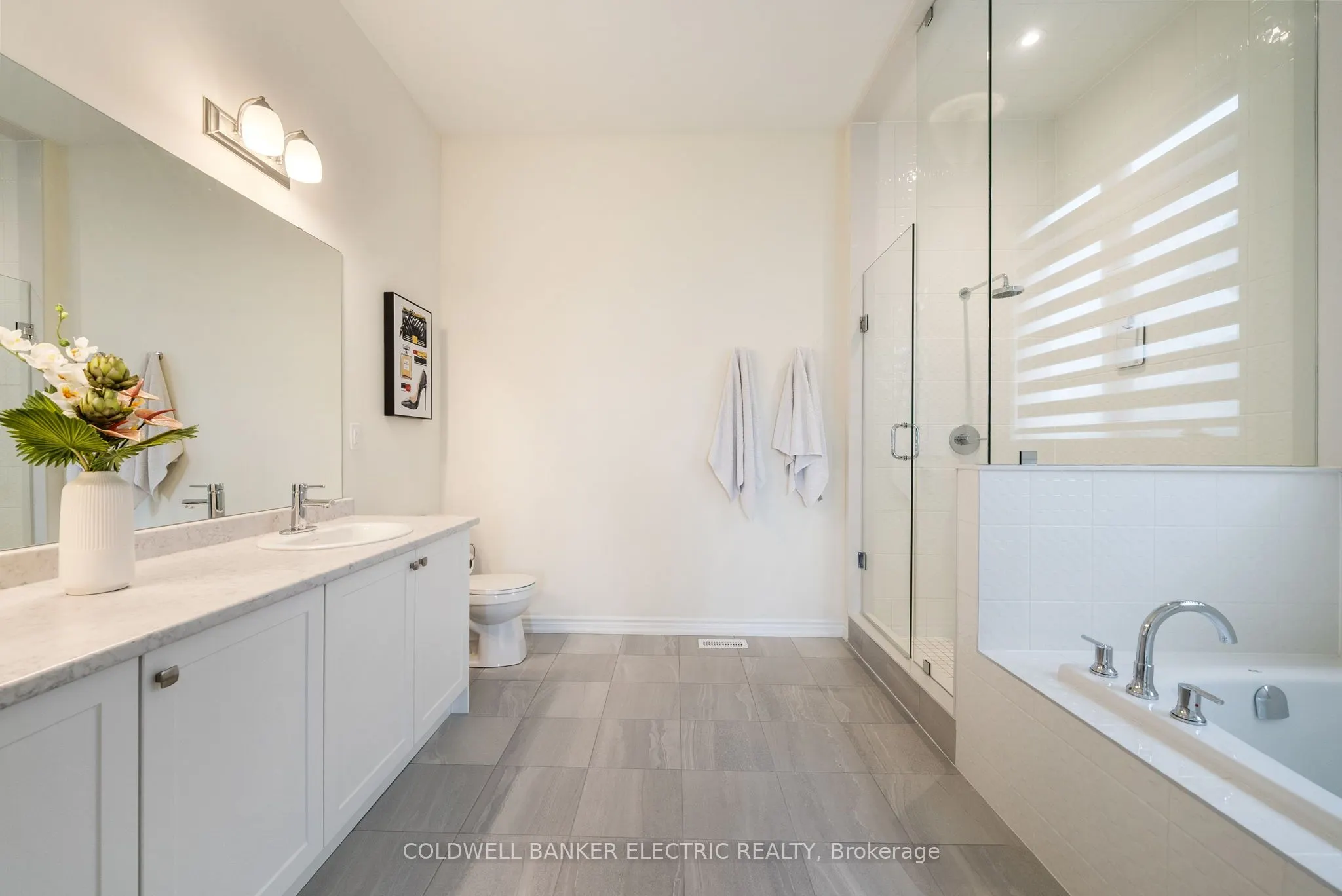11 Golden Meadows Drive, #31
