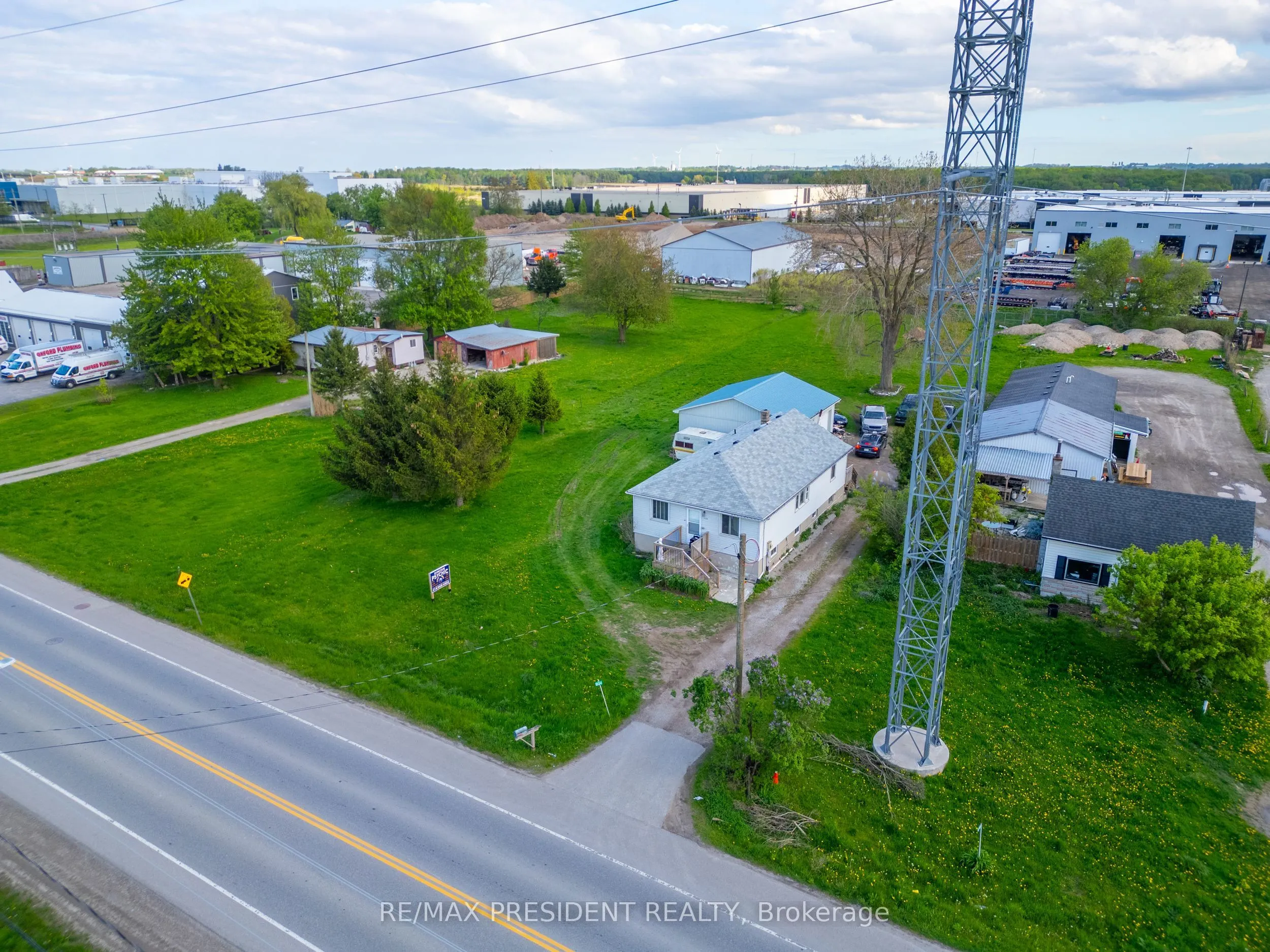 1224 Parkinson Road