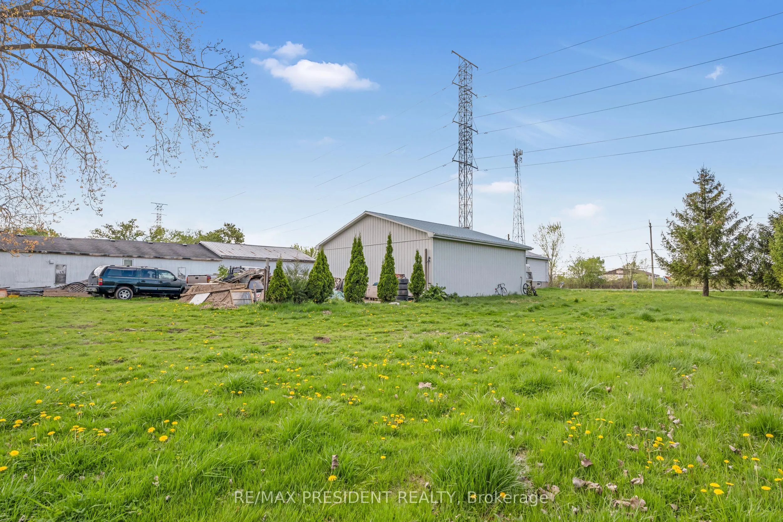 1224 Parkinson Road