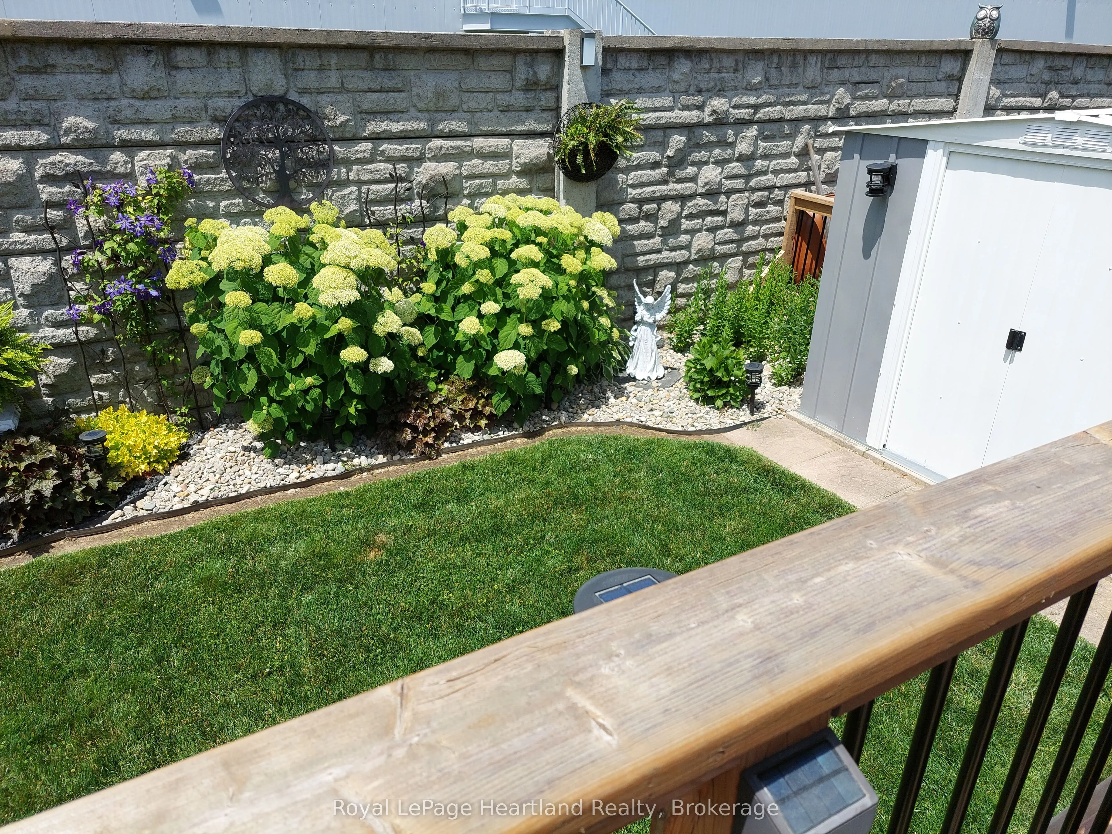 460 Richard Crescent, #0