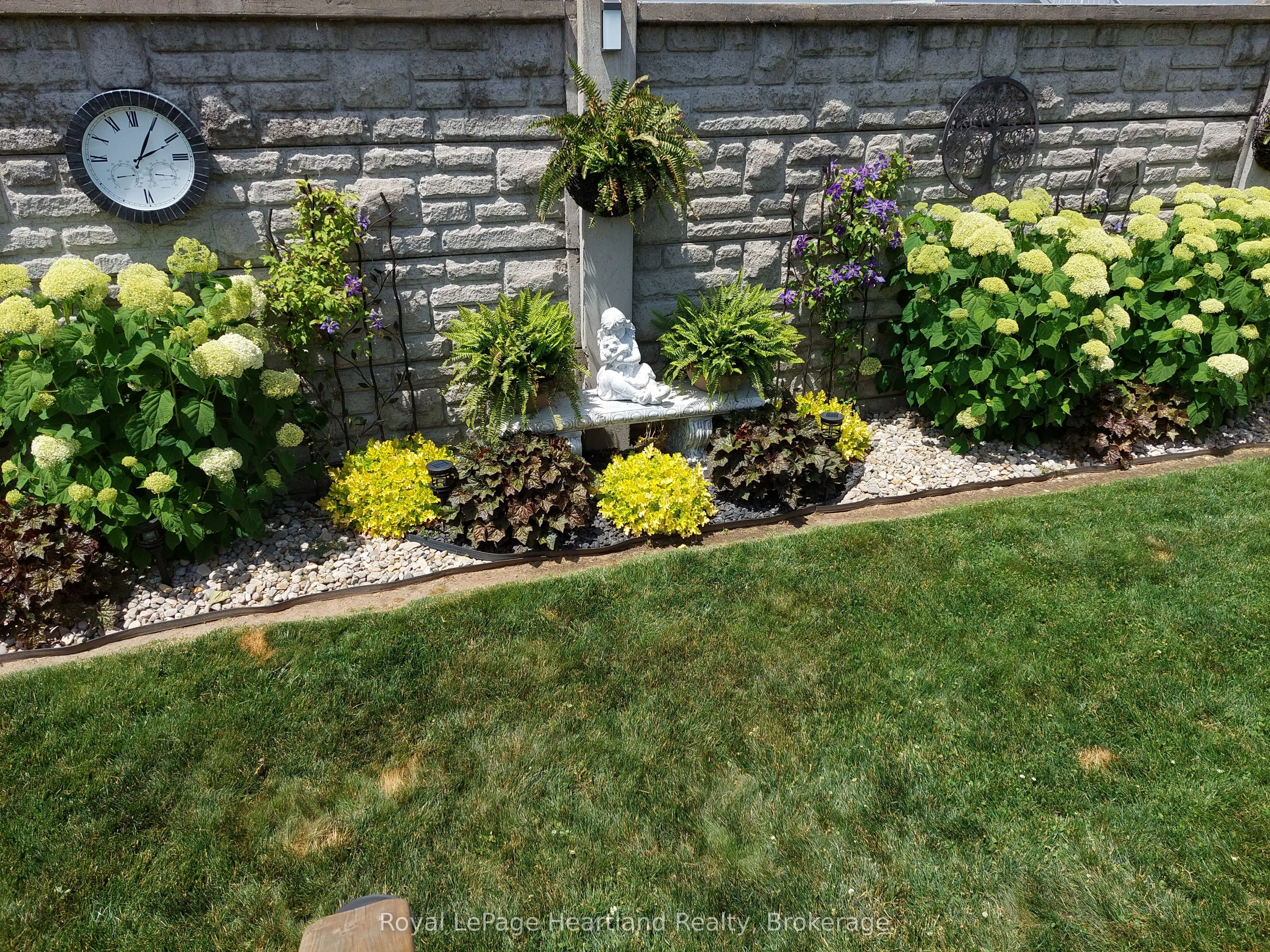460 Richard Crescent, #0