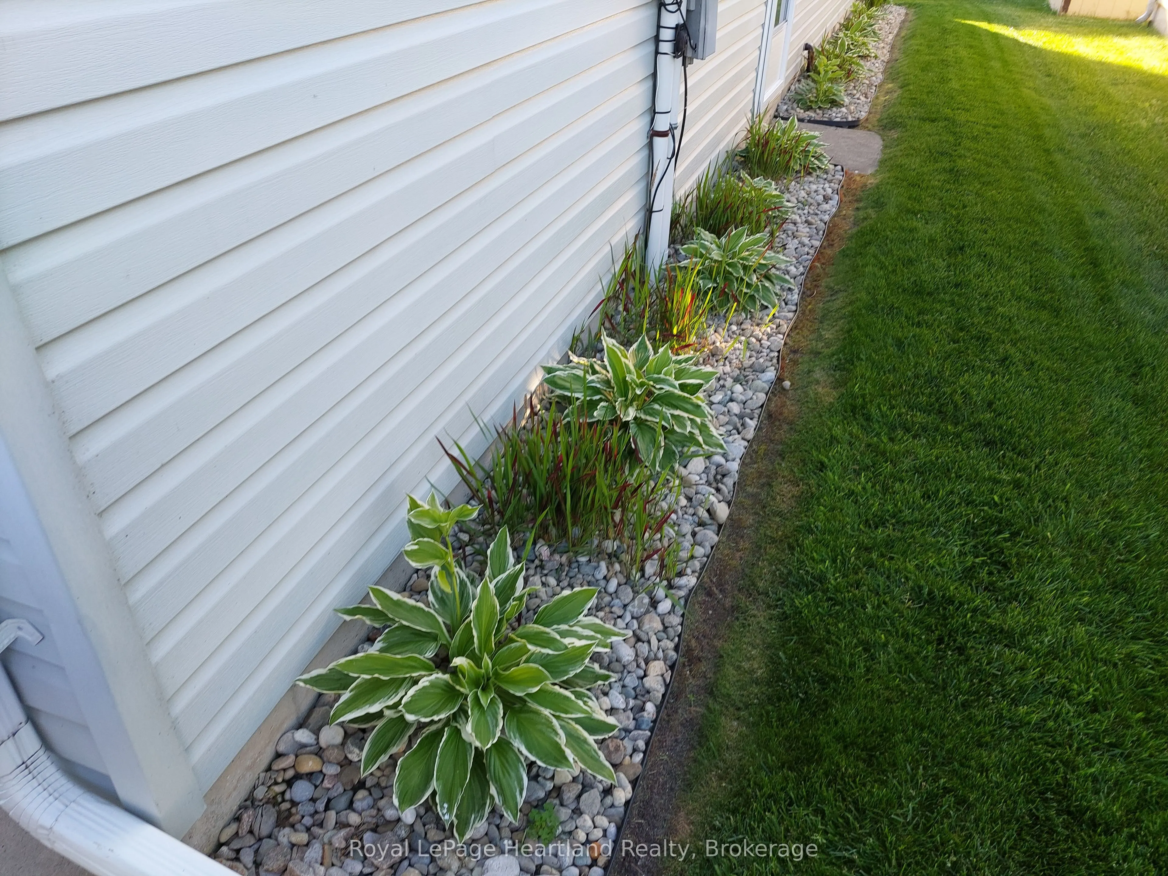 460 Richard Crescent, #0