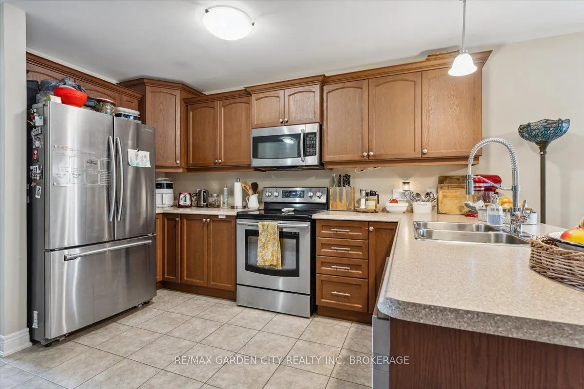 3945 VILLAGE CREEK Drive