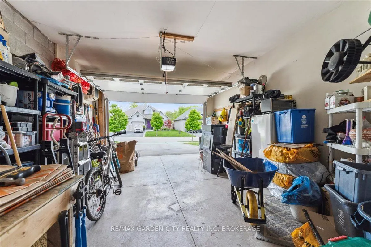 3945 VILLAGE CREEK Drive