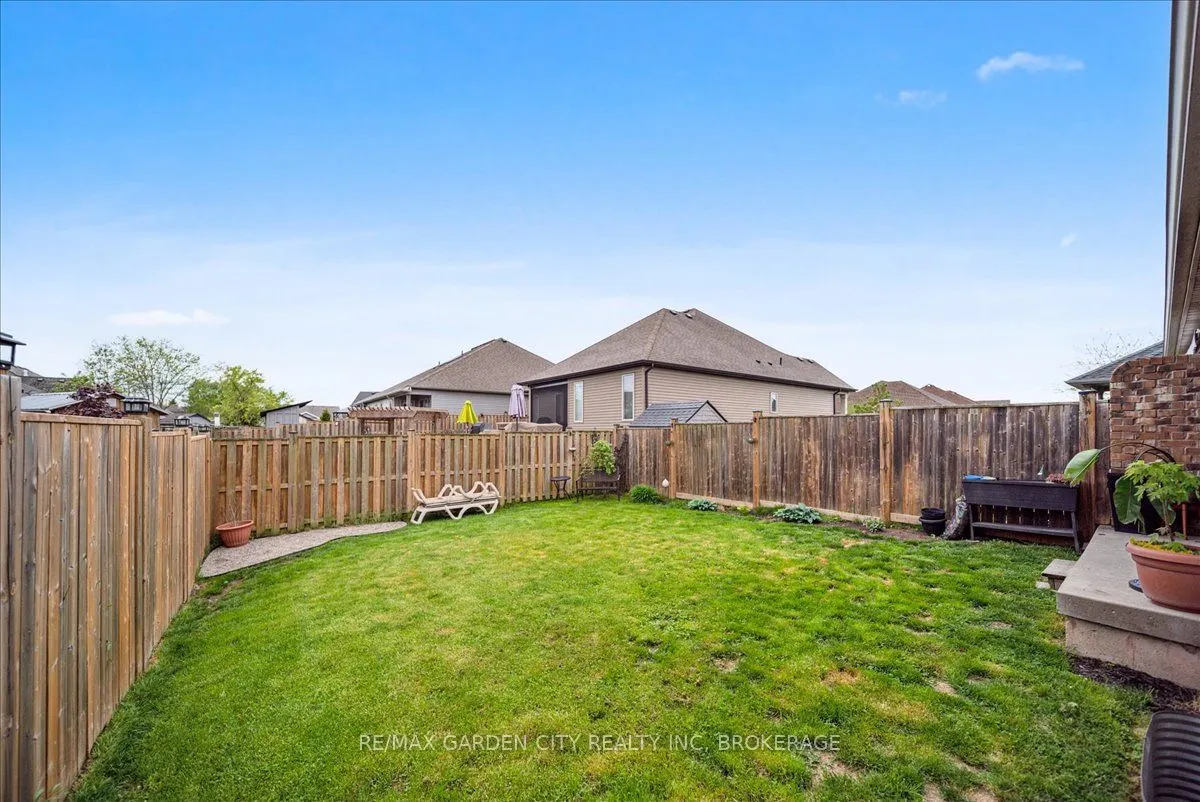 3945 VILLAGE CREEK Drive