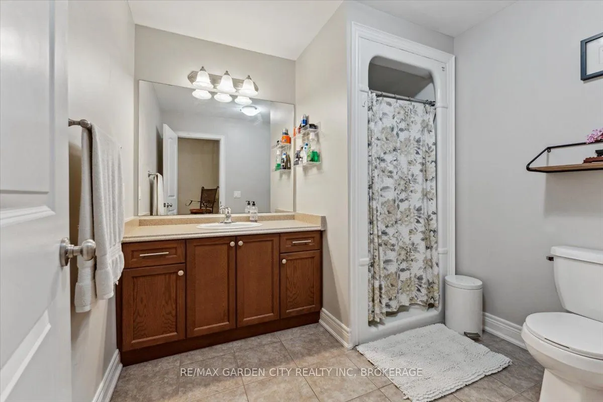 3945 VILLAGE CREEK Drive
