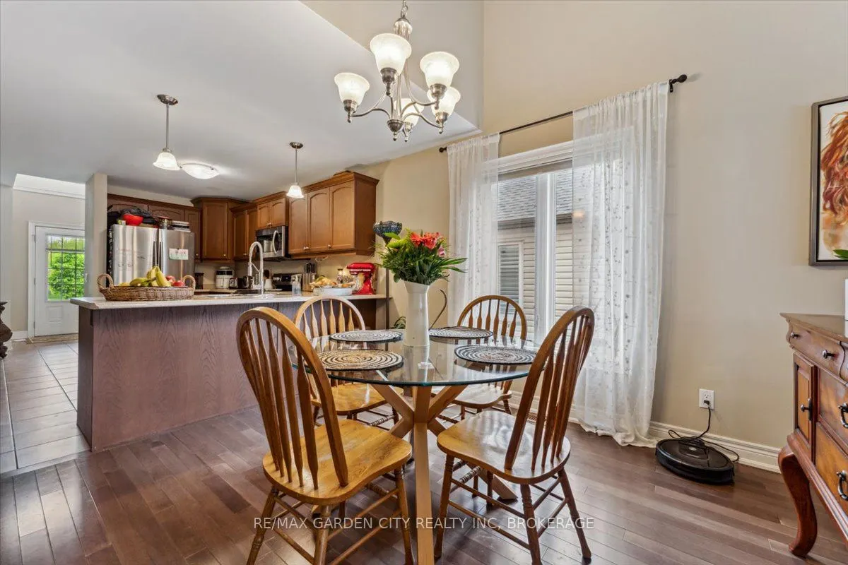 3945 VILLAGE CREEK Drive