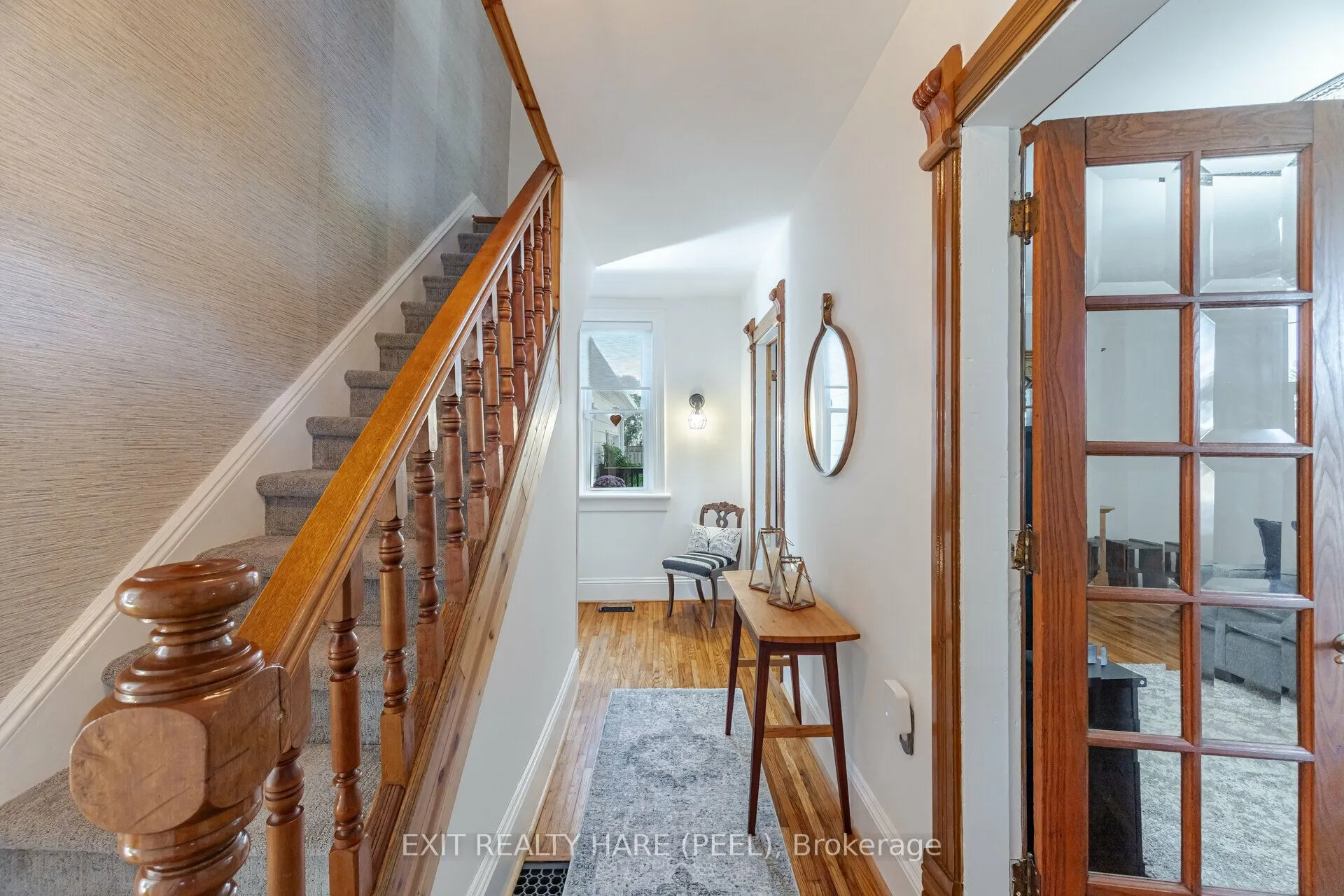 51 Osprey Street S