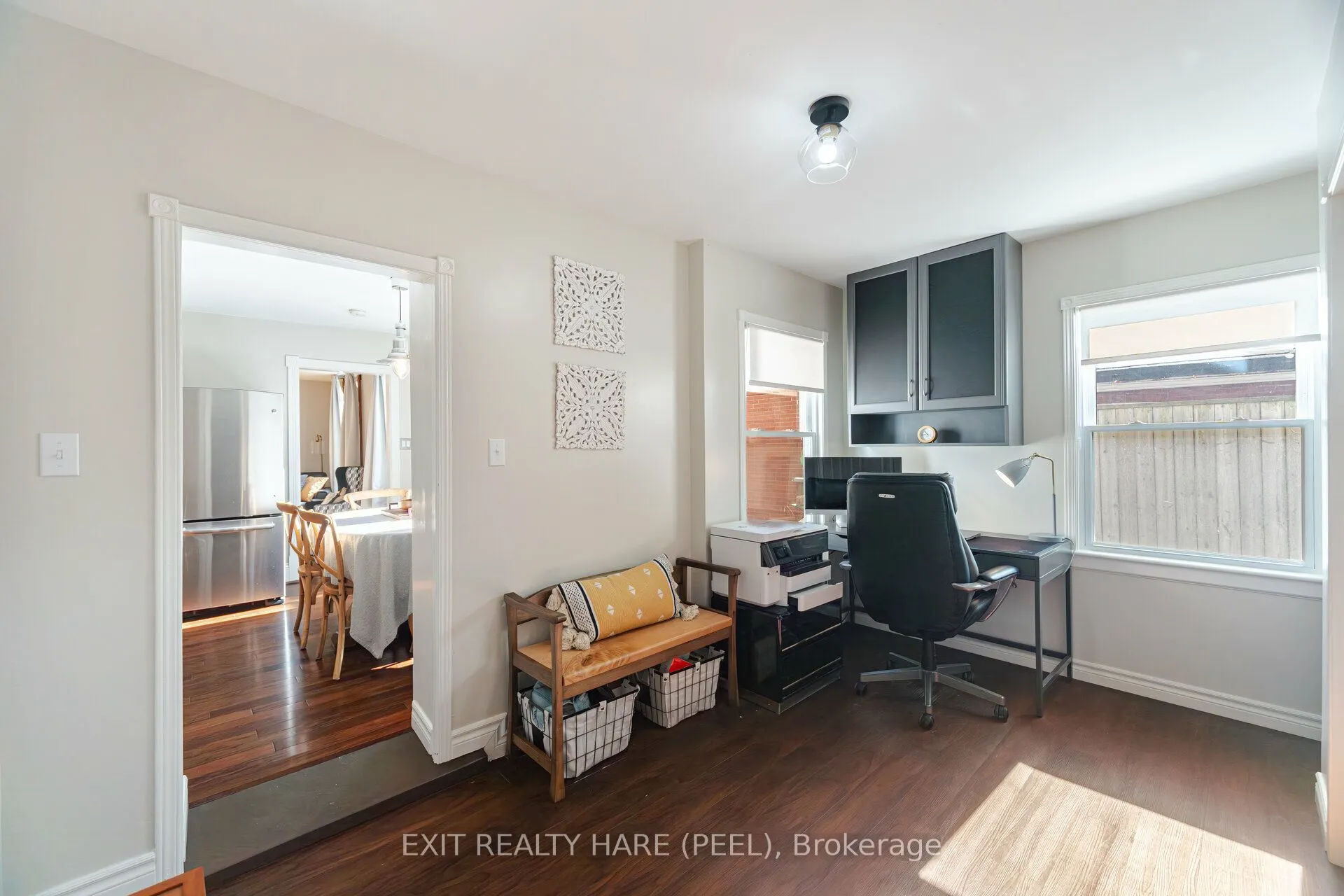 51 Osprey Street S
