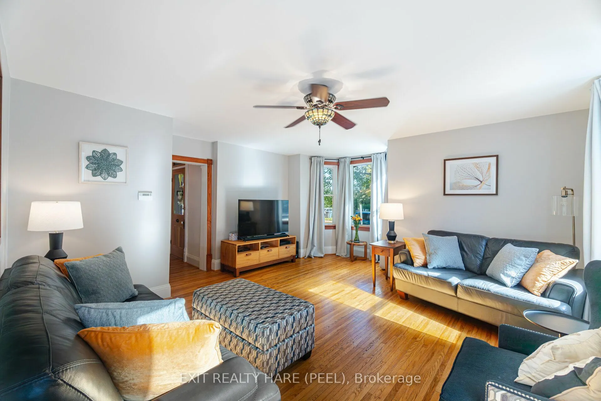 51 Osprey Street S