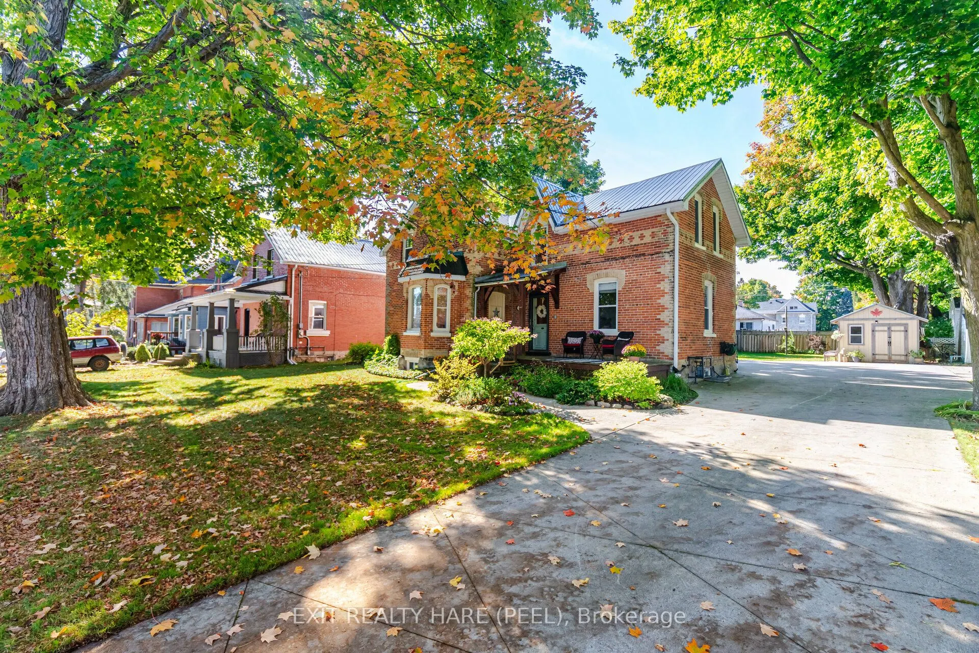 51 Osprey Street S