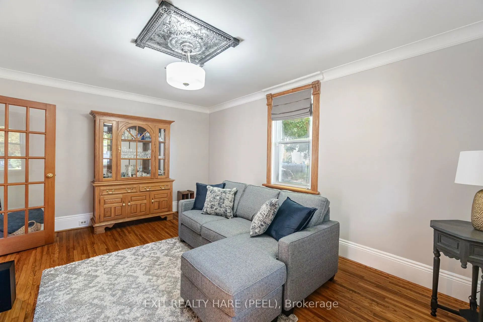 51 Osprey Street S