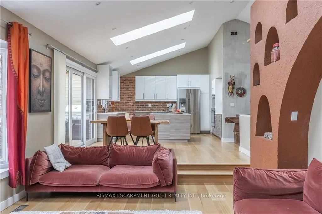 39 Hilts Drive