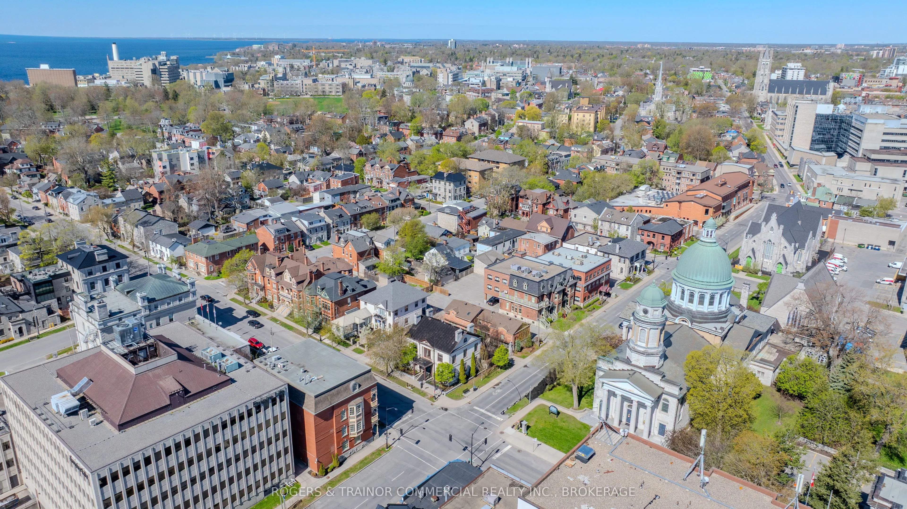 264 King Street E