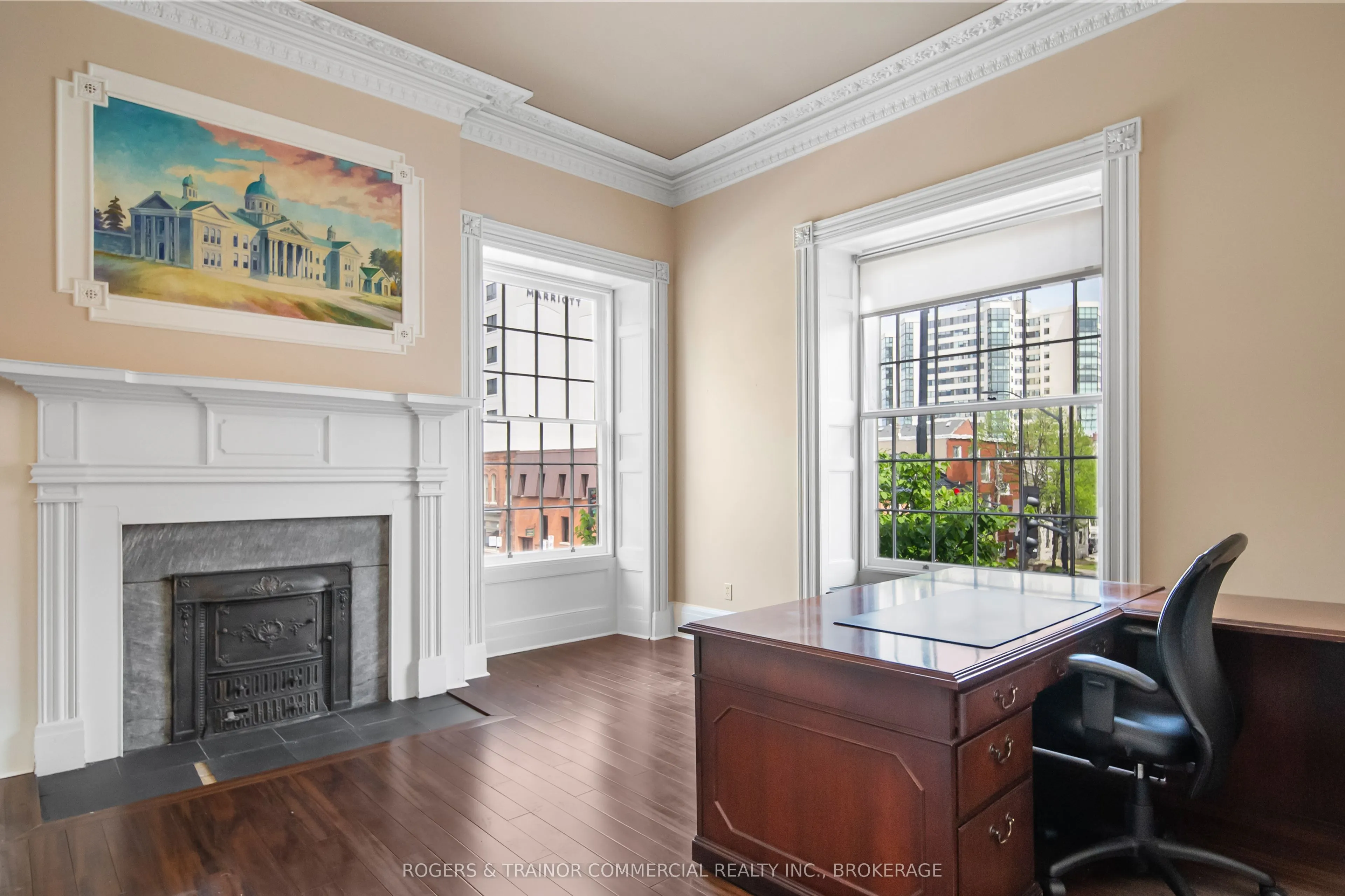 264 King Street E