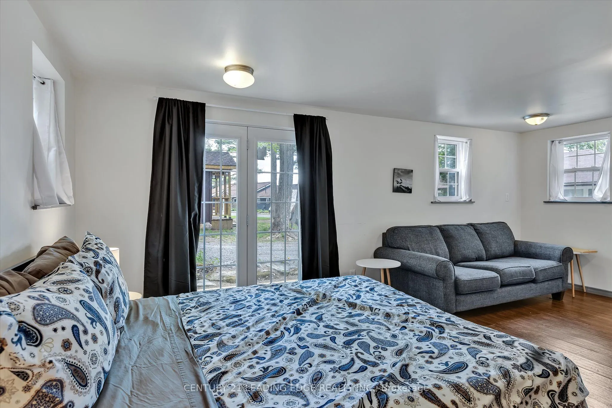 1963 WHITE LAKE Road W