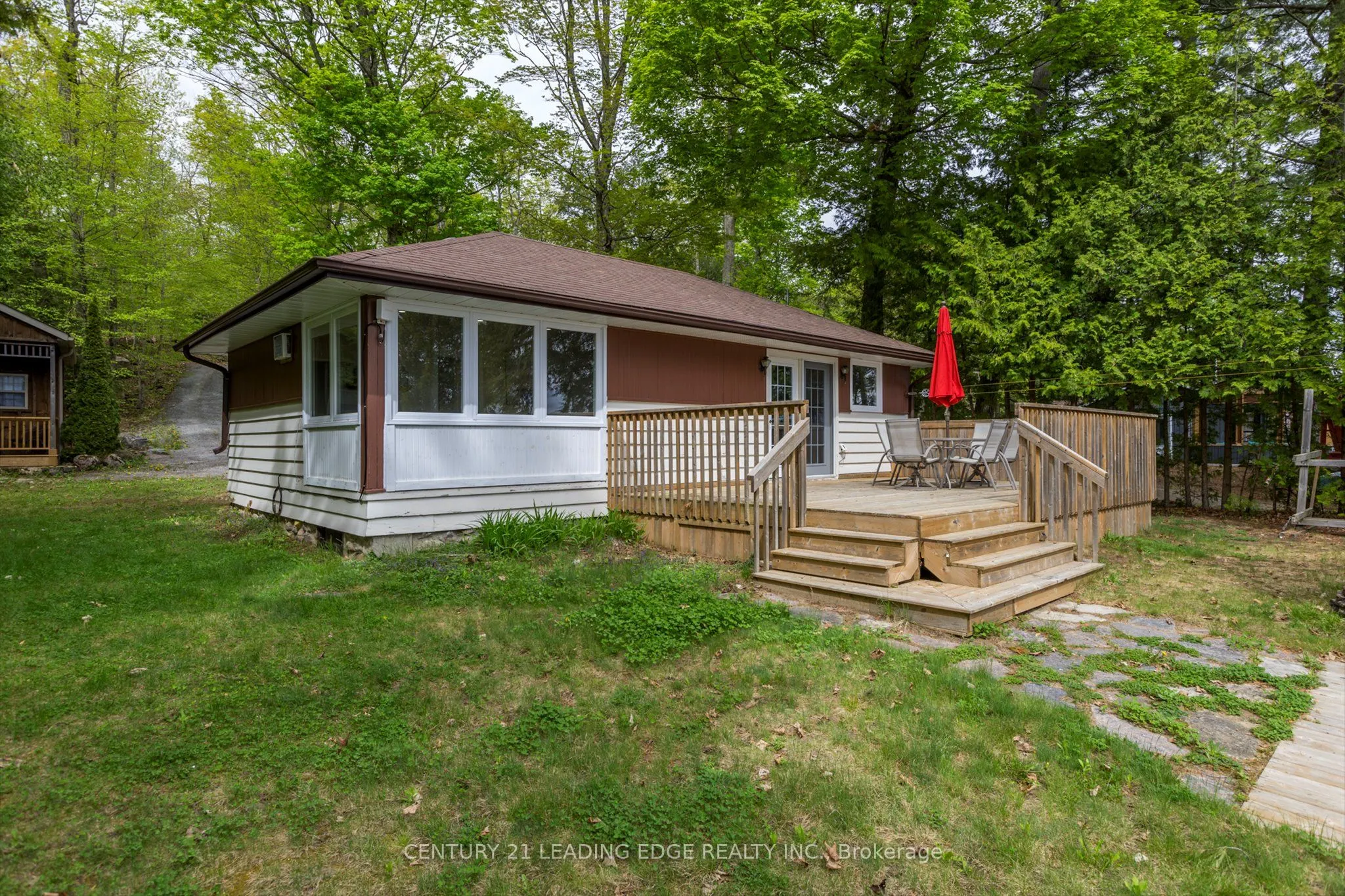 1963 WHITE LAKE Road W
