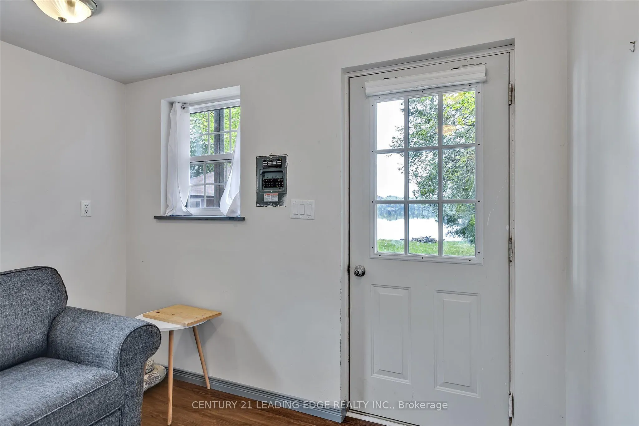 1963 WHITE LAKE Road W
