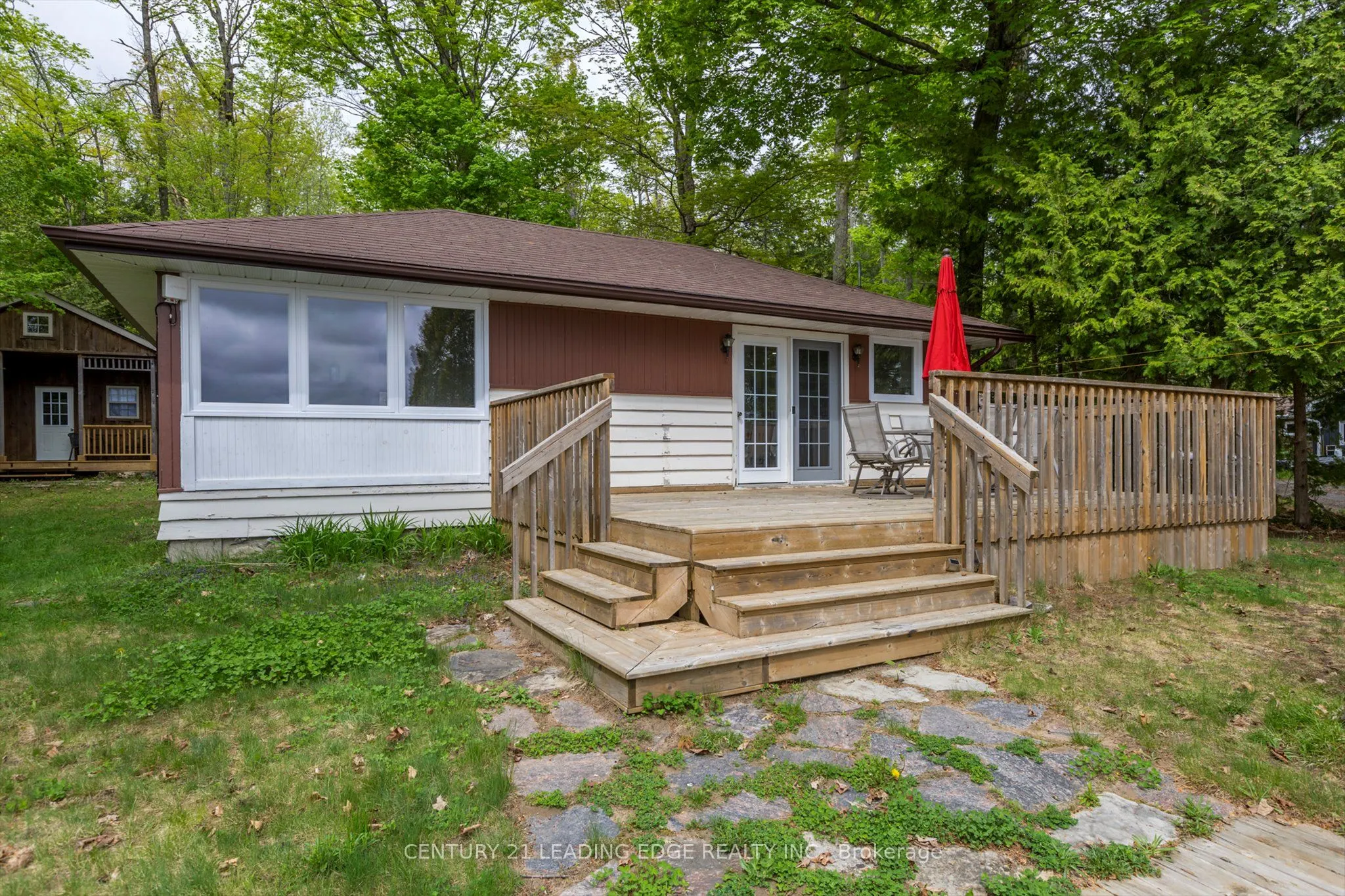 1963 WHITE LAKE Road W