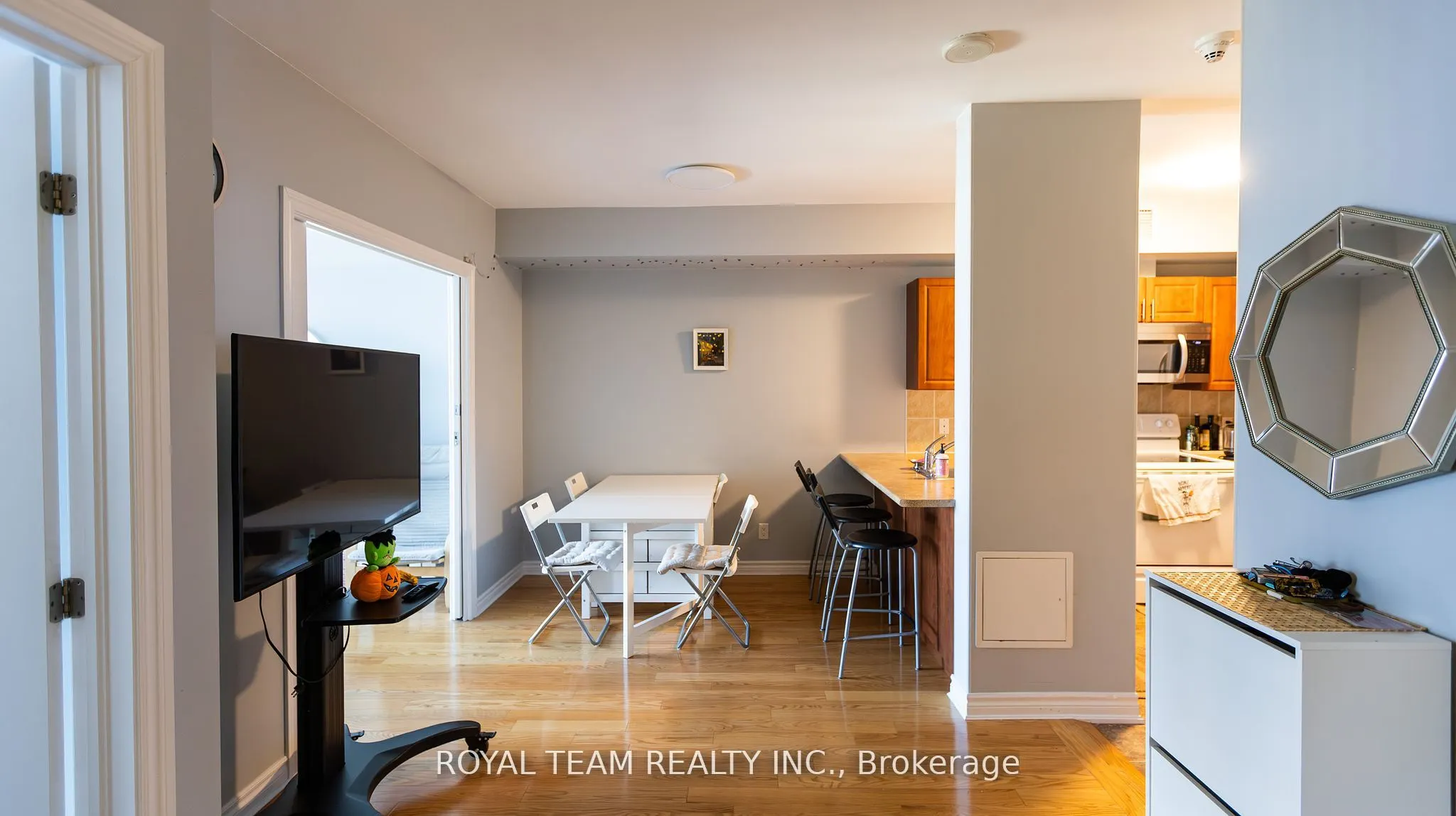 234 Rideau Street #1903