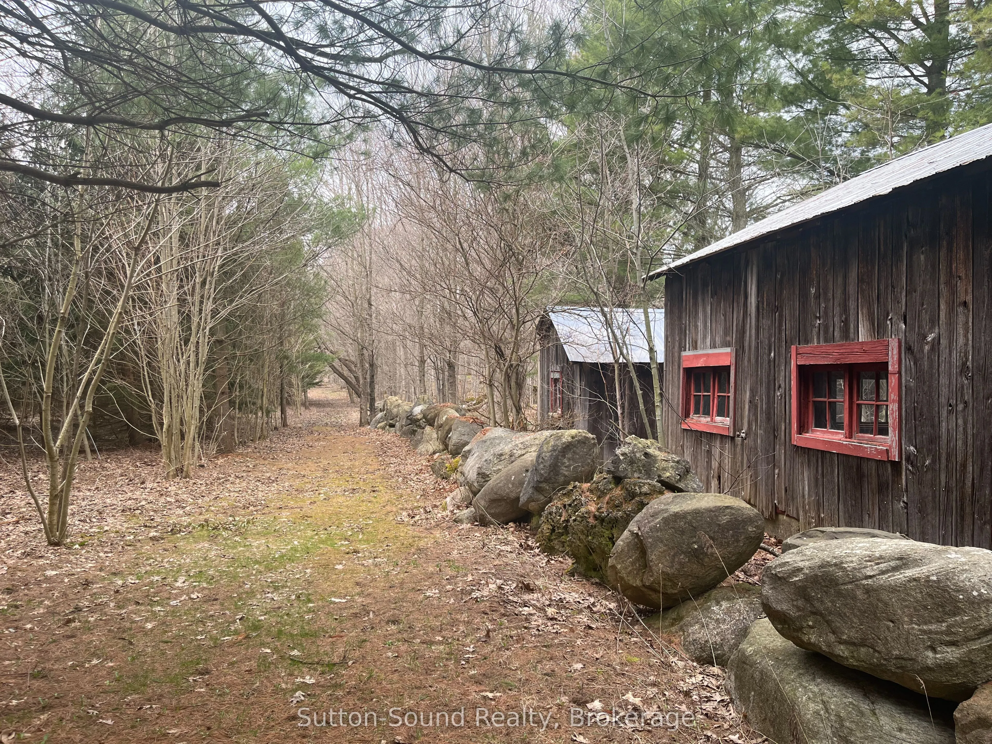 382105 17 Concession