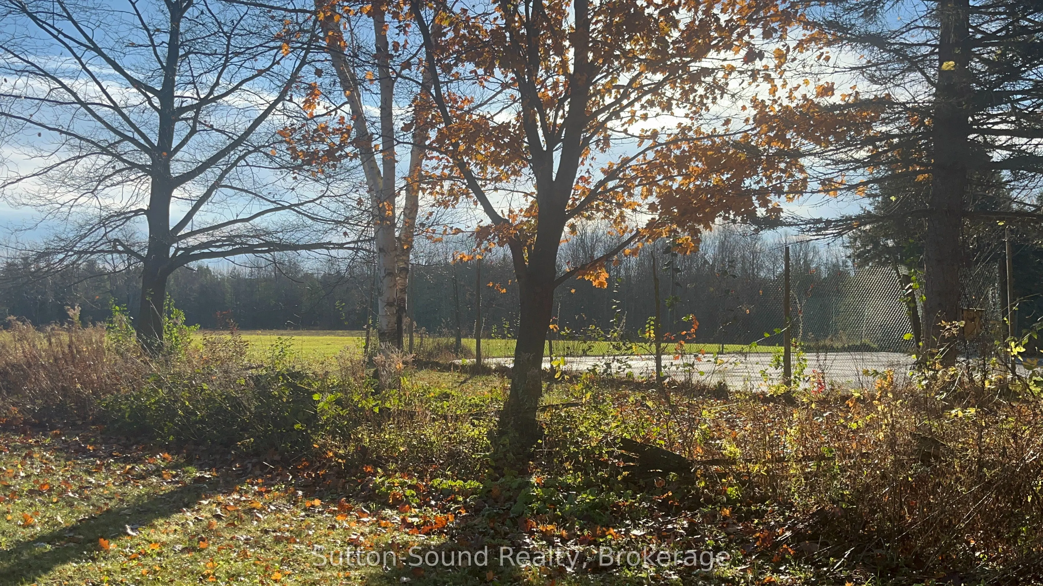 382105 17 Concession