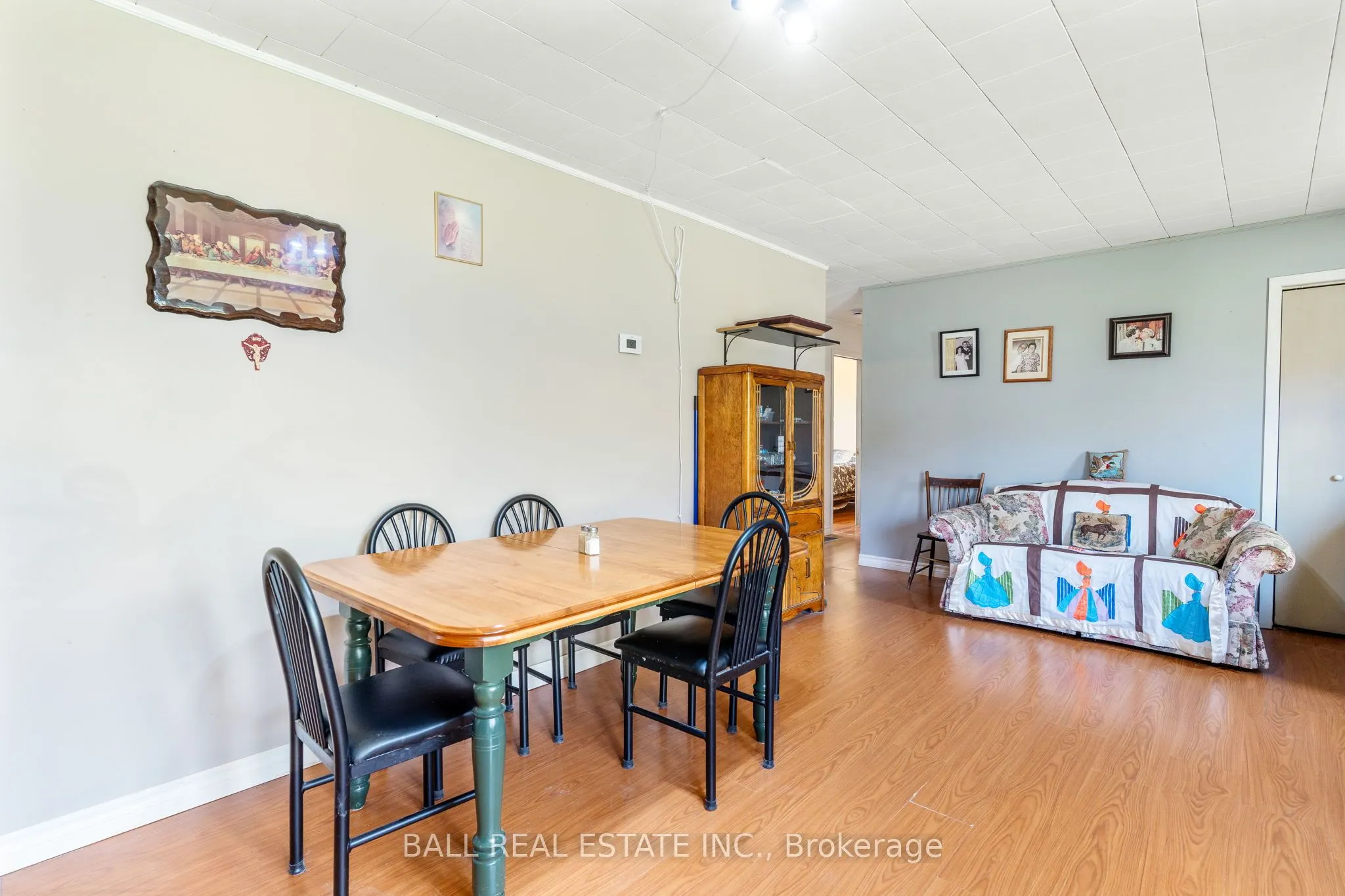1039 Rainbow Drive