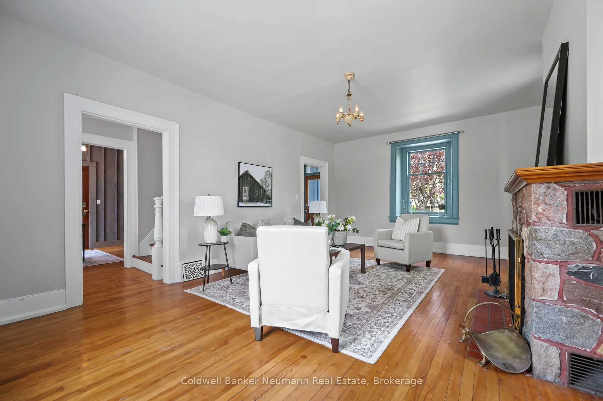 52 Brock Road S