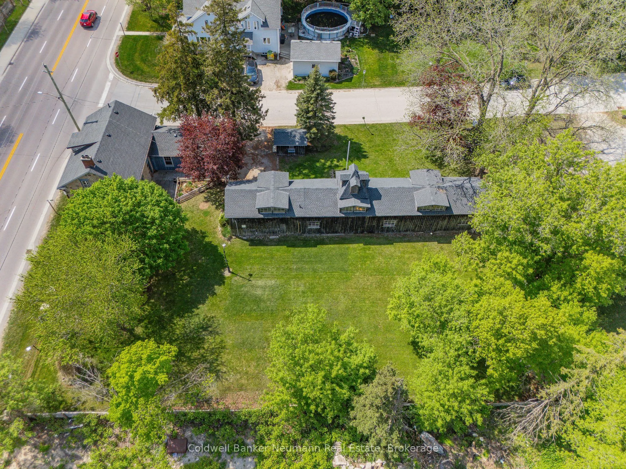 52 Brock Road S