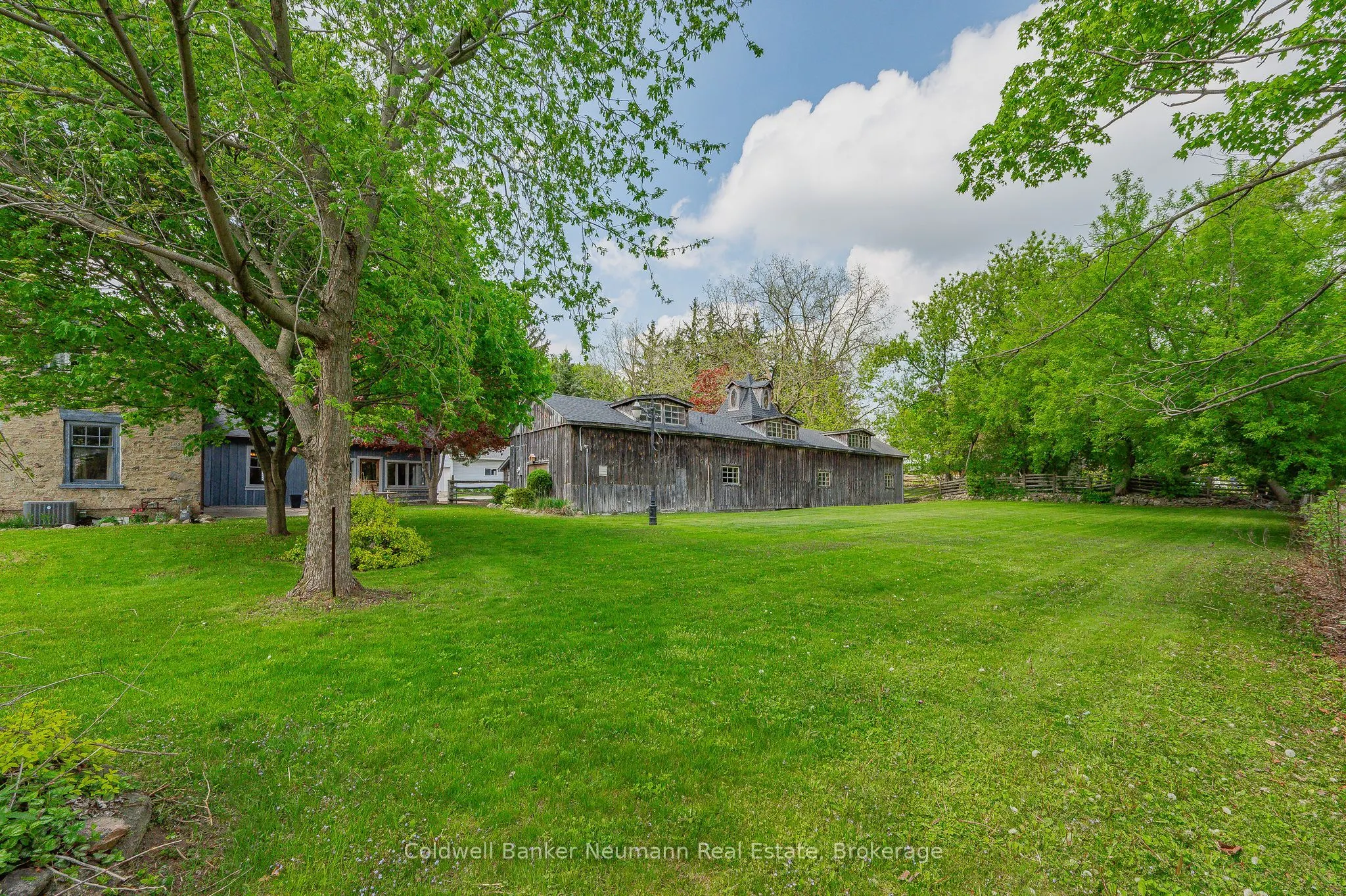 52 Brock Road S