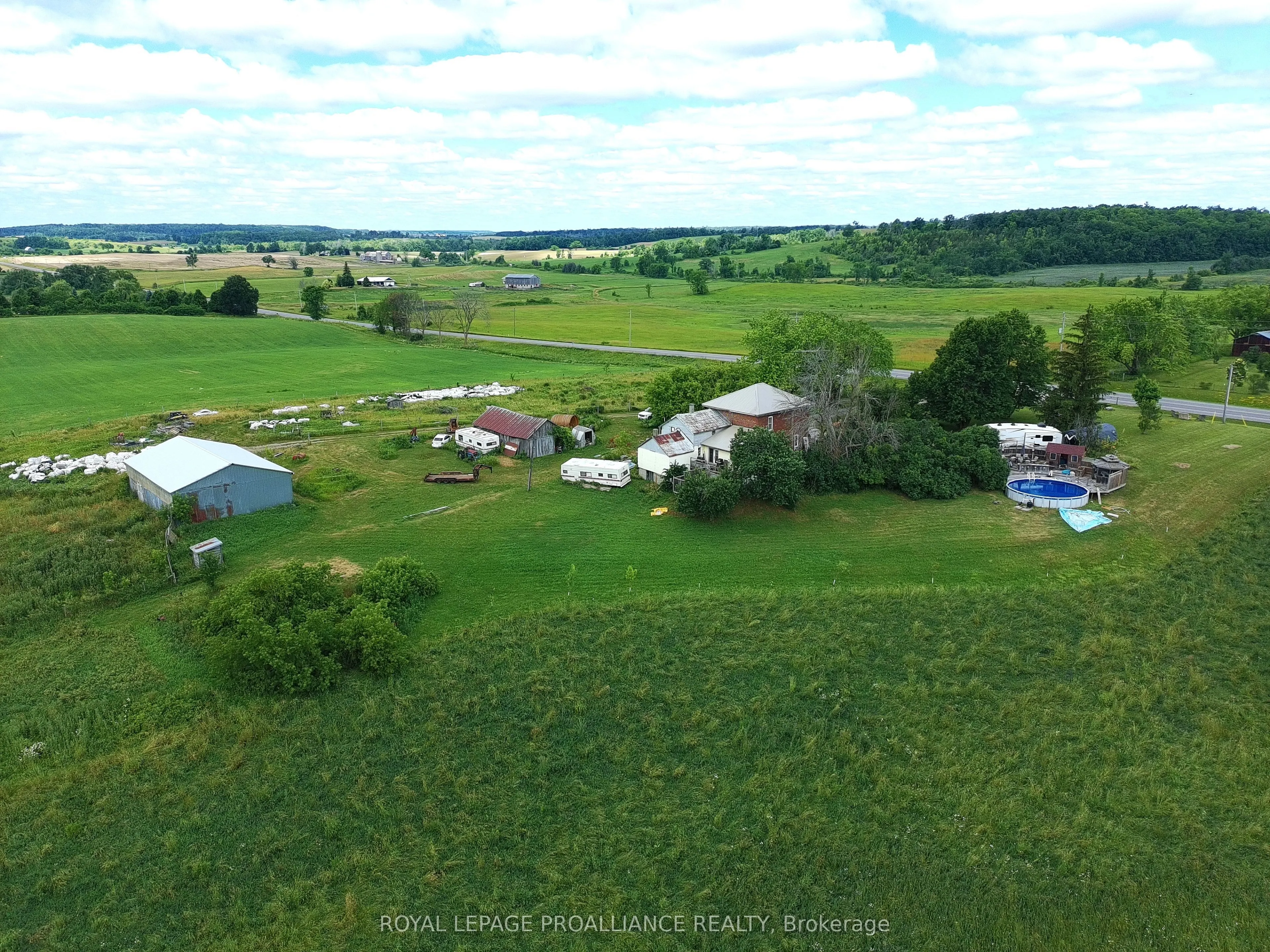 2432 B County 8 Road S