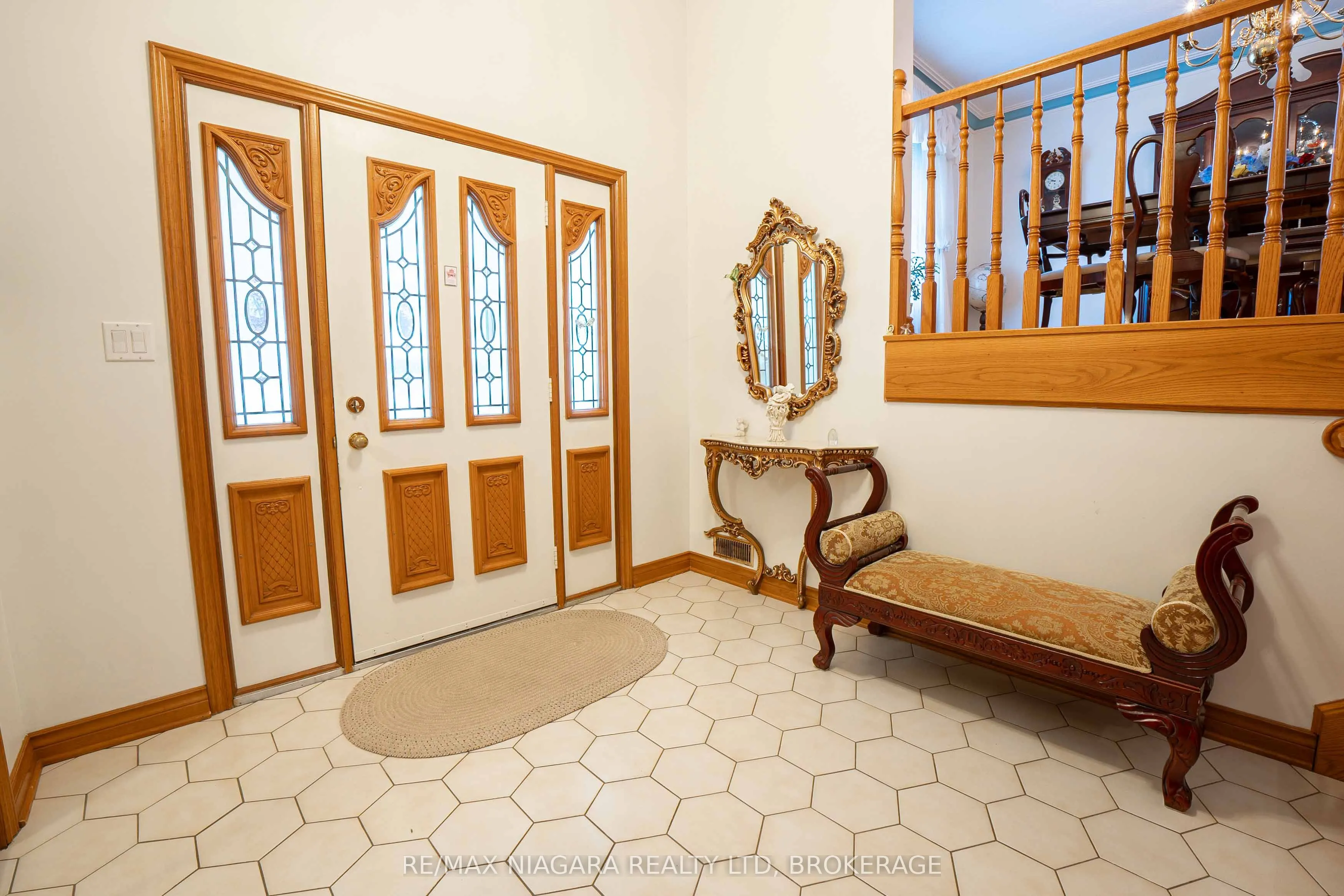 12 Fern Gate