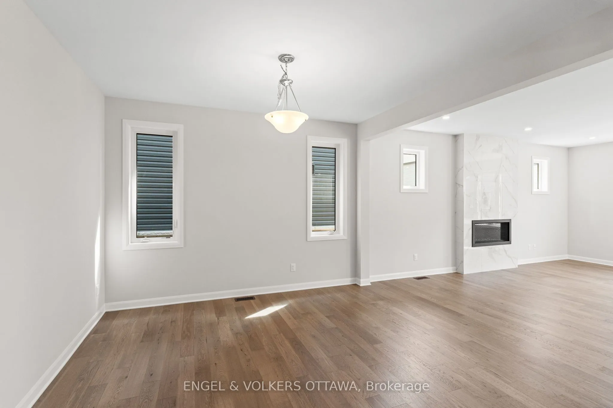 119 D'arleux Place