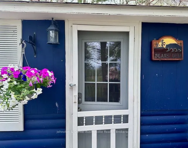 1039 Wonder Beach Road