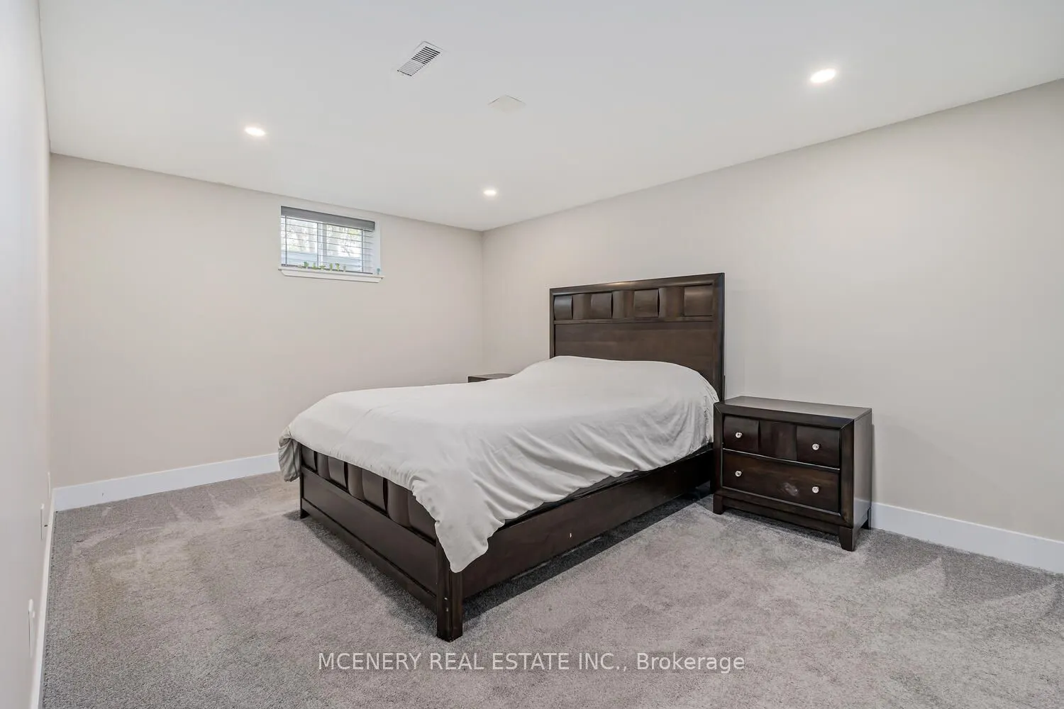 21 ERINDALE Drive
